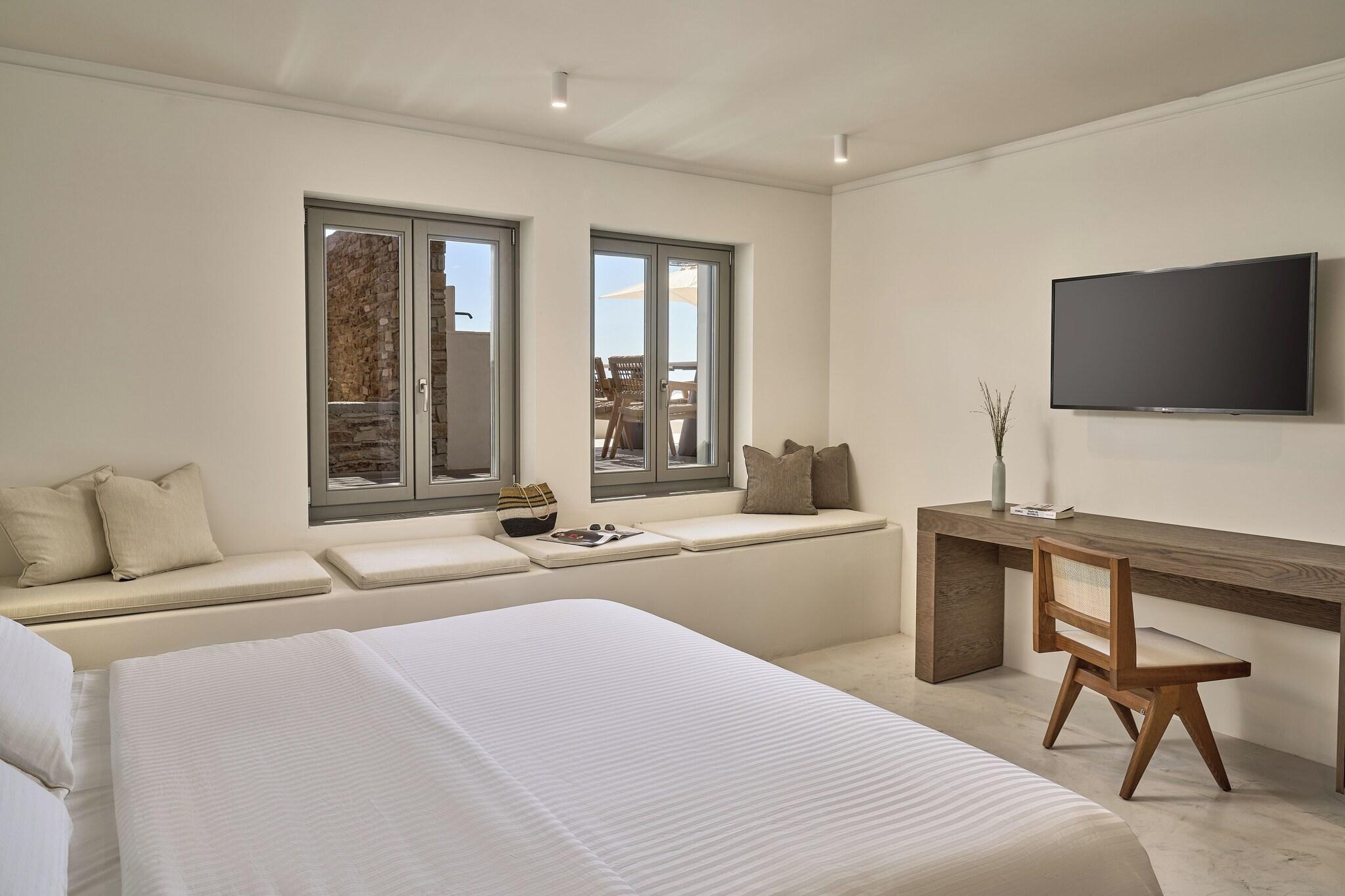 Suite with Private Pool