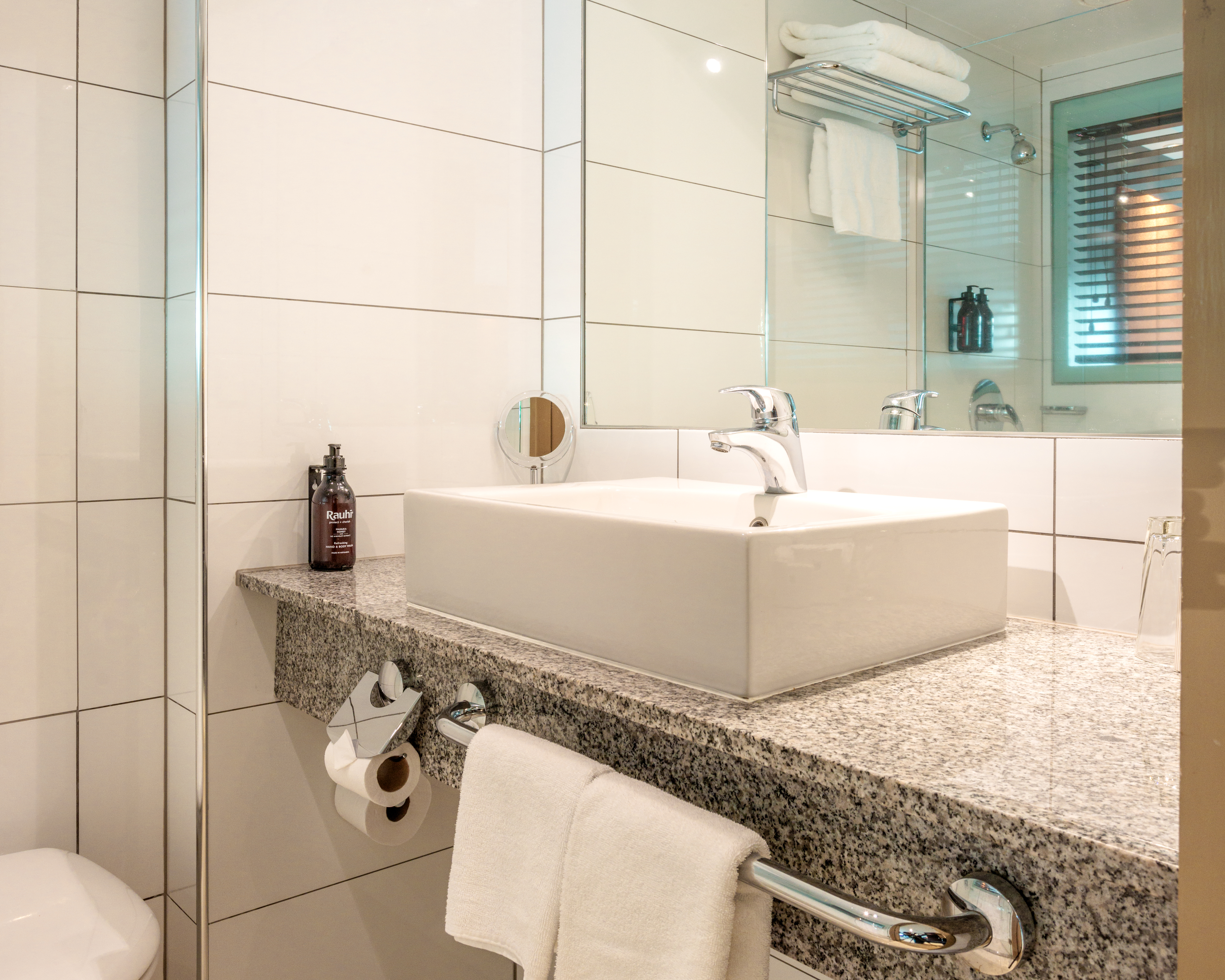 Twin Superior Harbour View