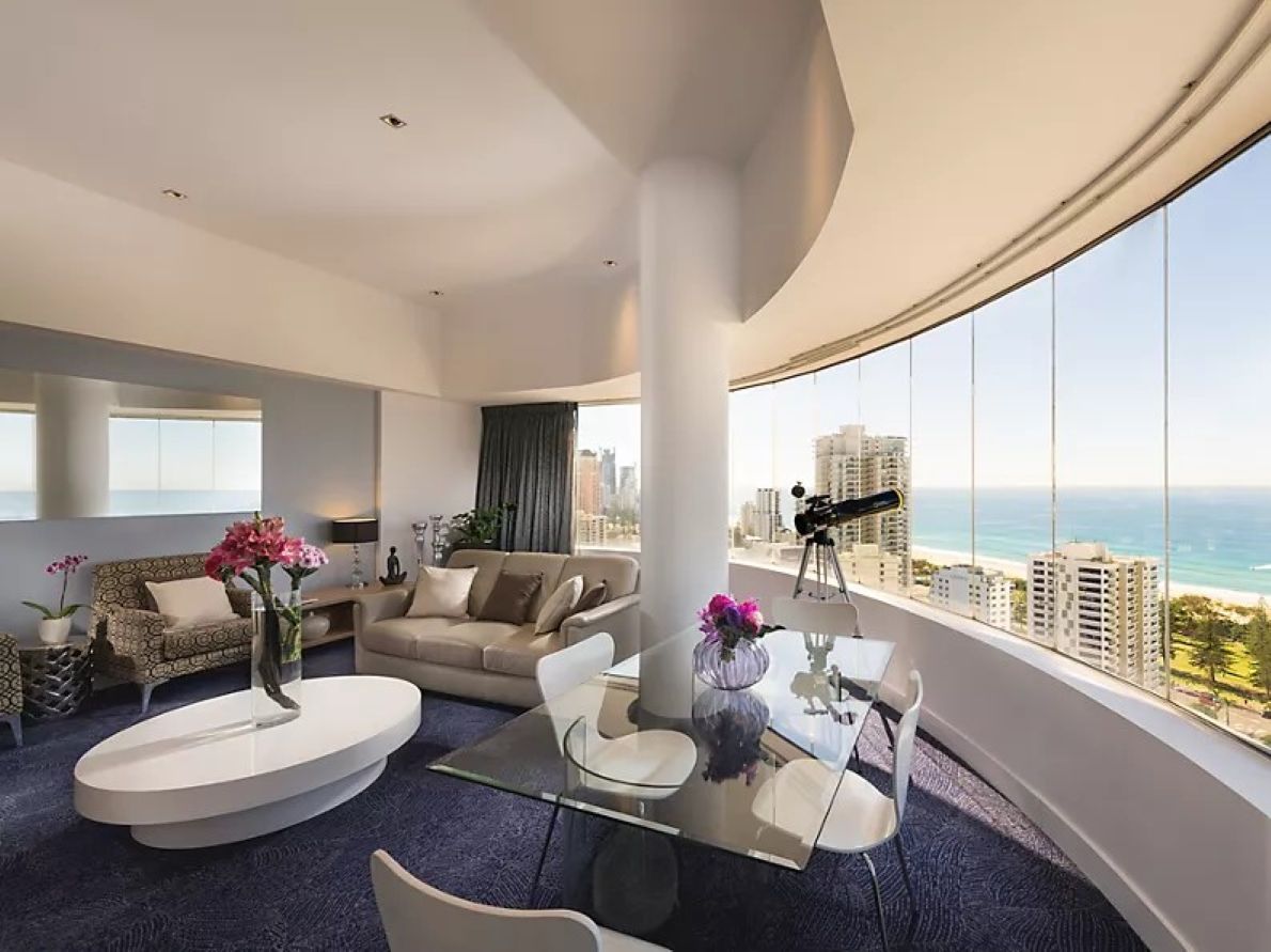 Suite Ocean View King Bed