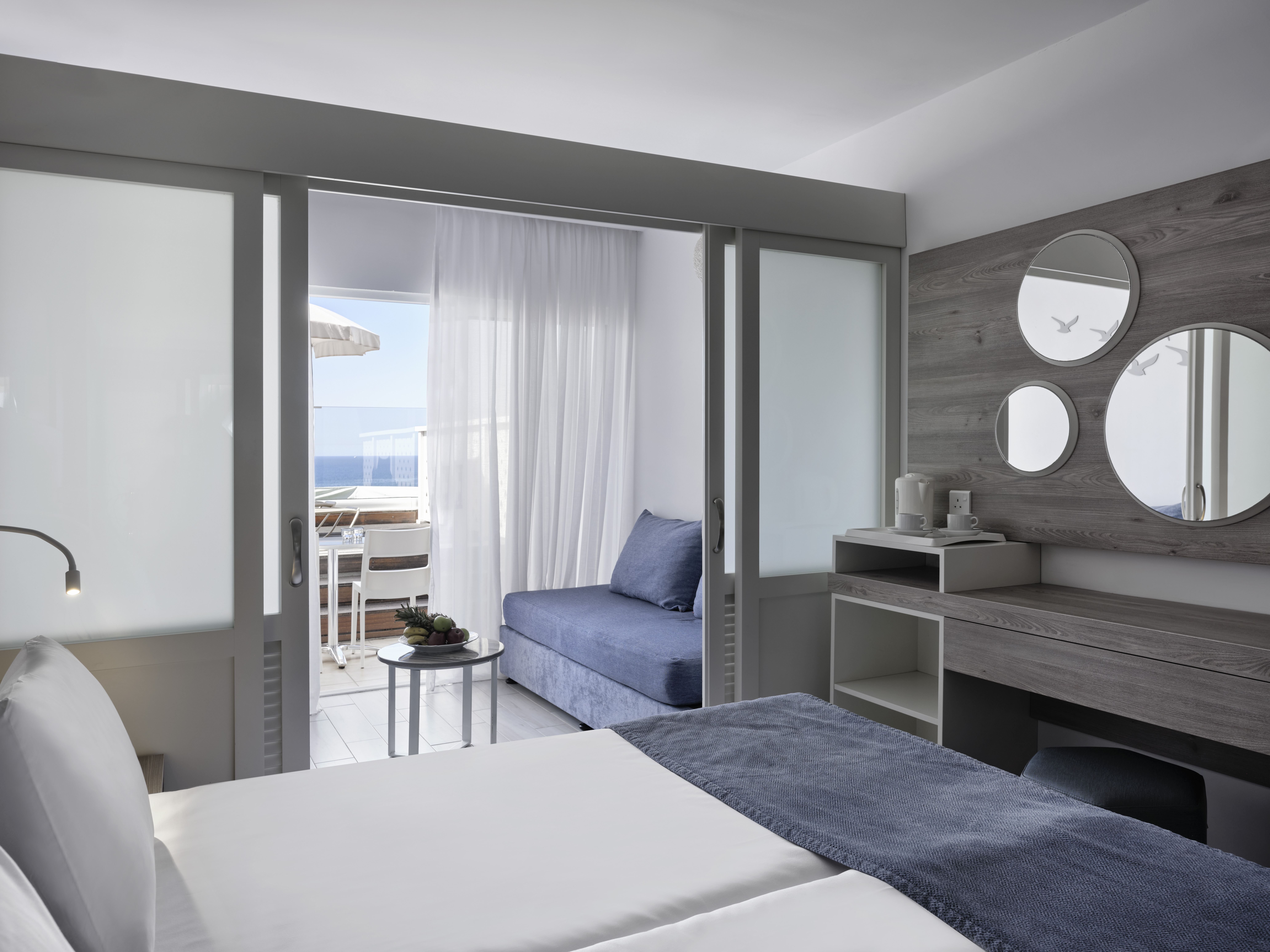 Family Room Superior Sea View