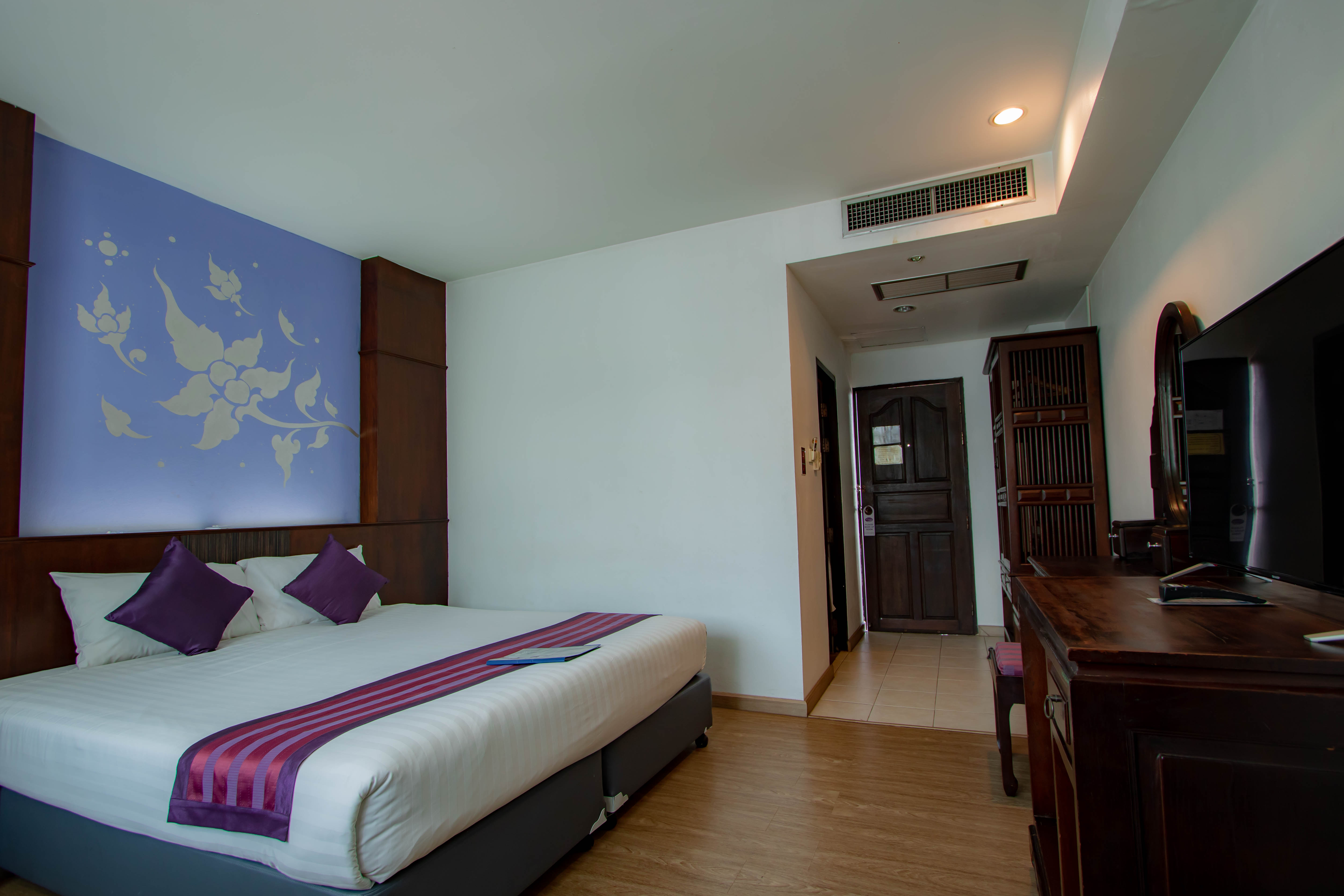 Double or Twin Deluxe