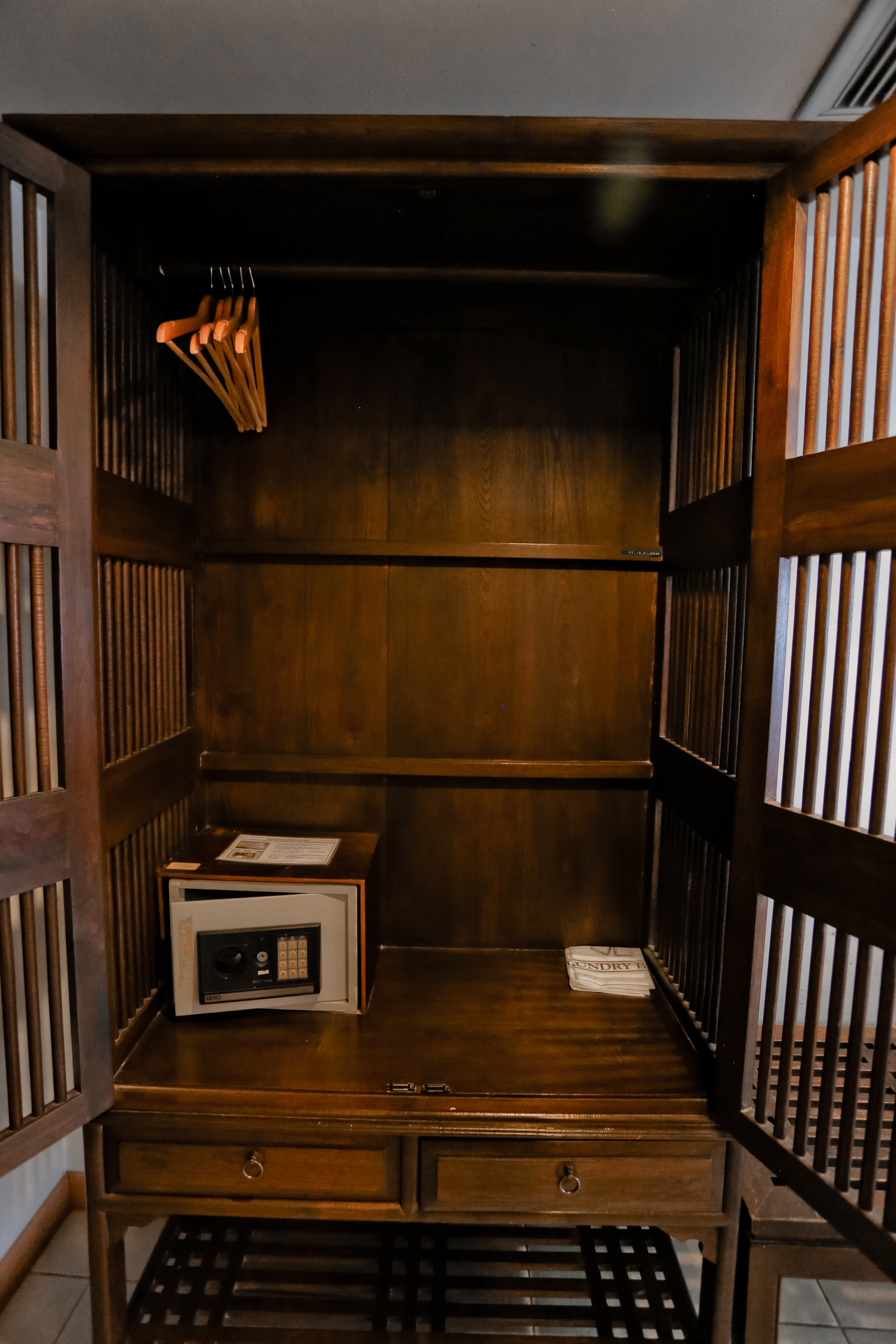 Double or Twin Deluxe Pool View