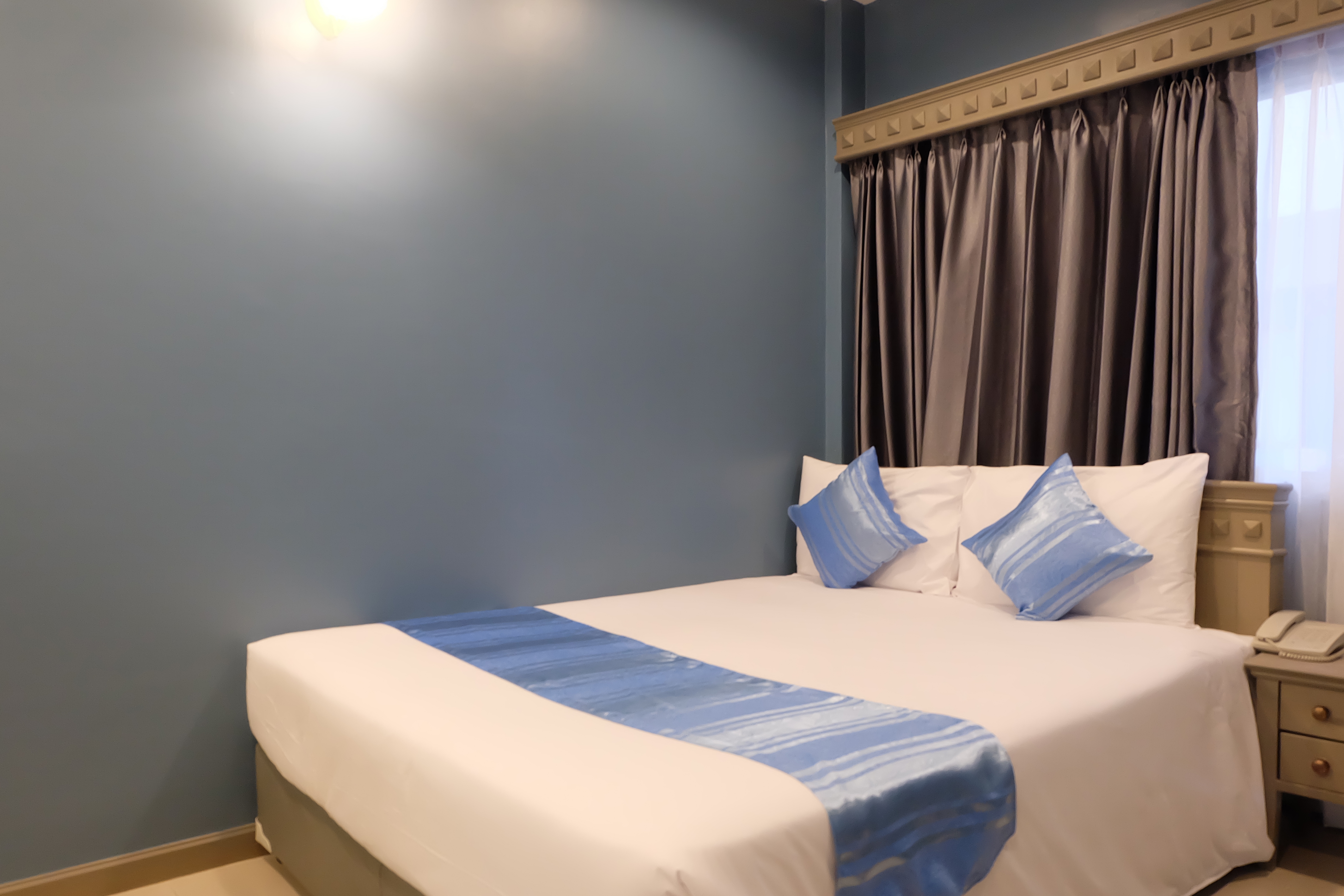 Double or Twin Superior