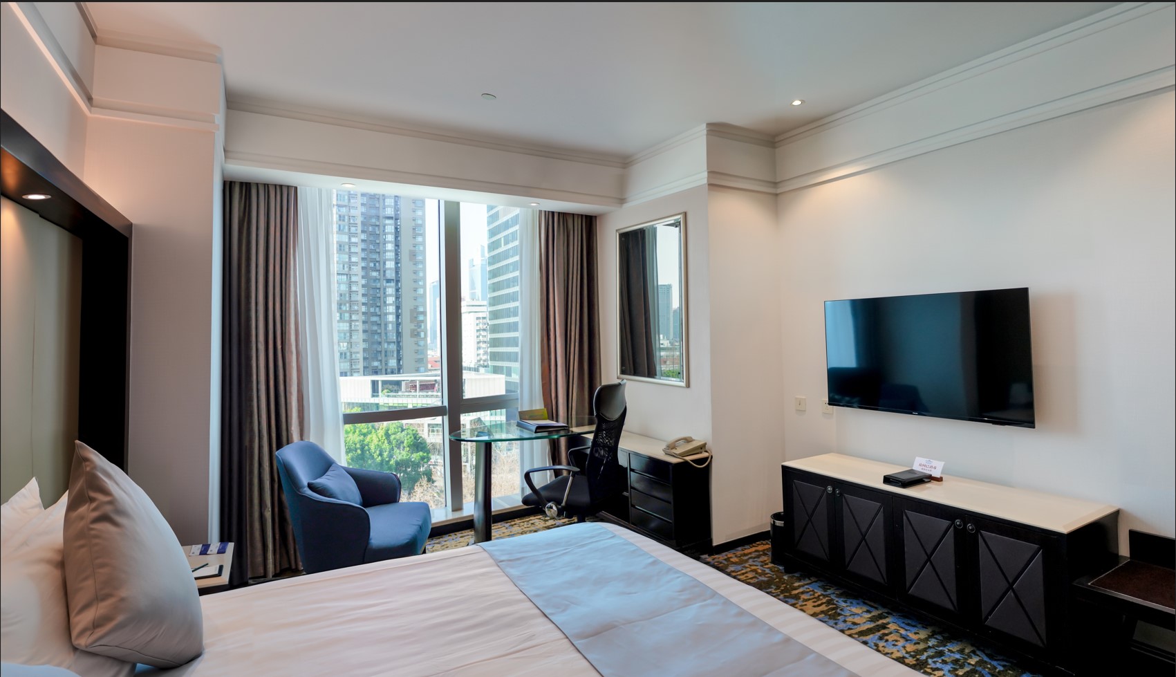 Double Business Superior