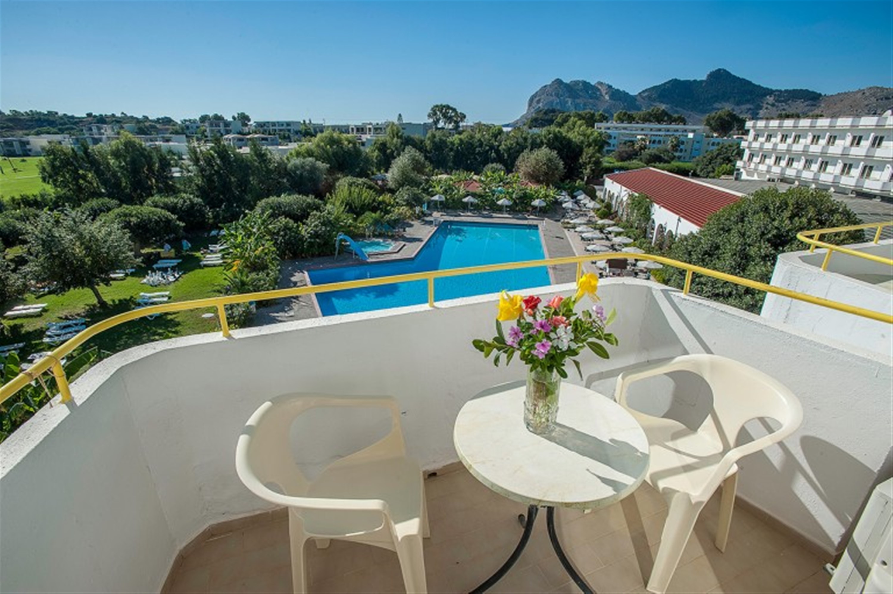 Double or Twin Mountain View