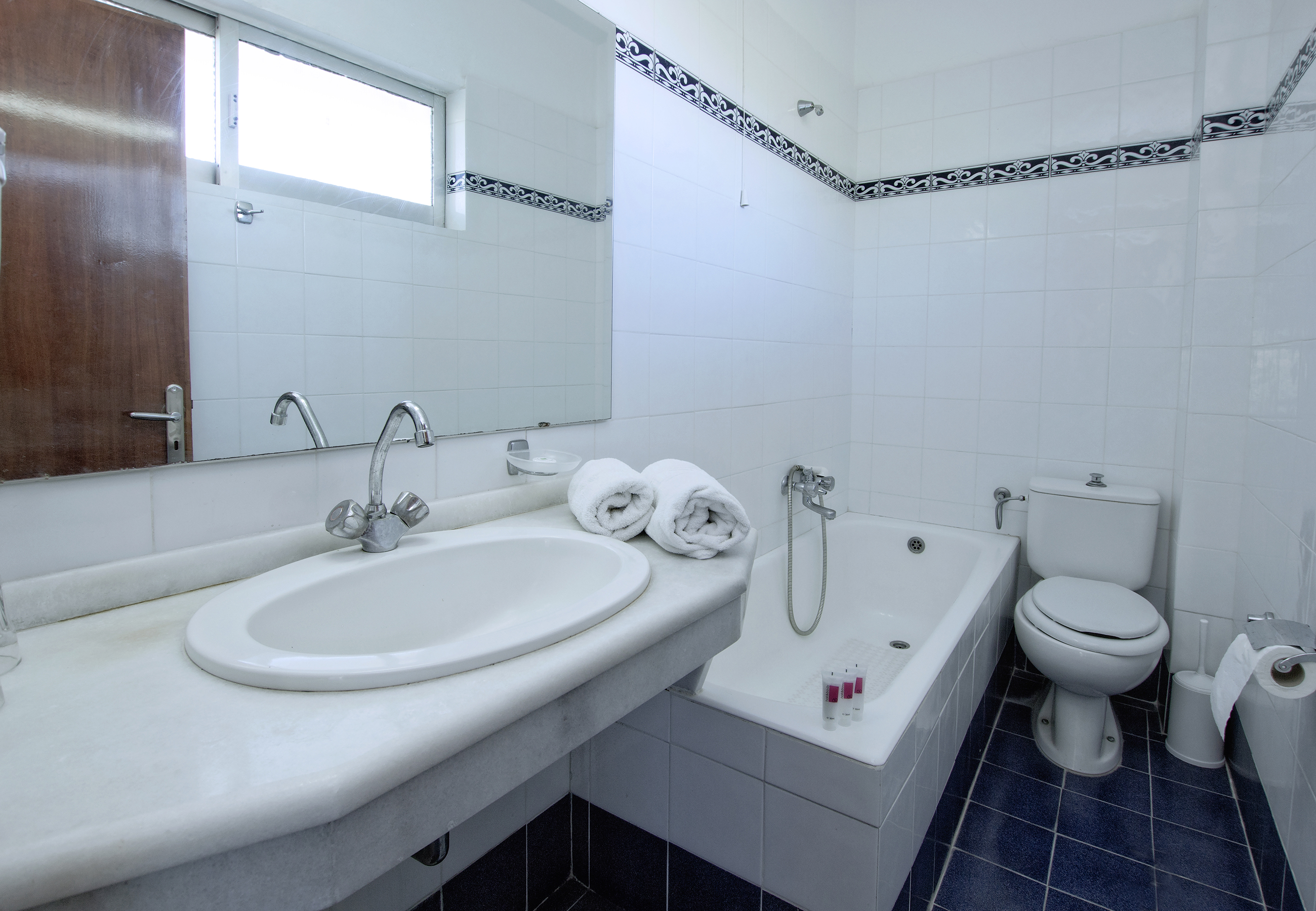 Double or Twin Sea View One Bedroom