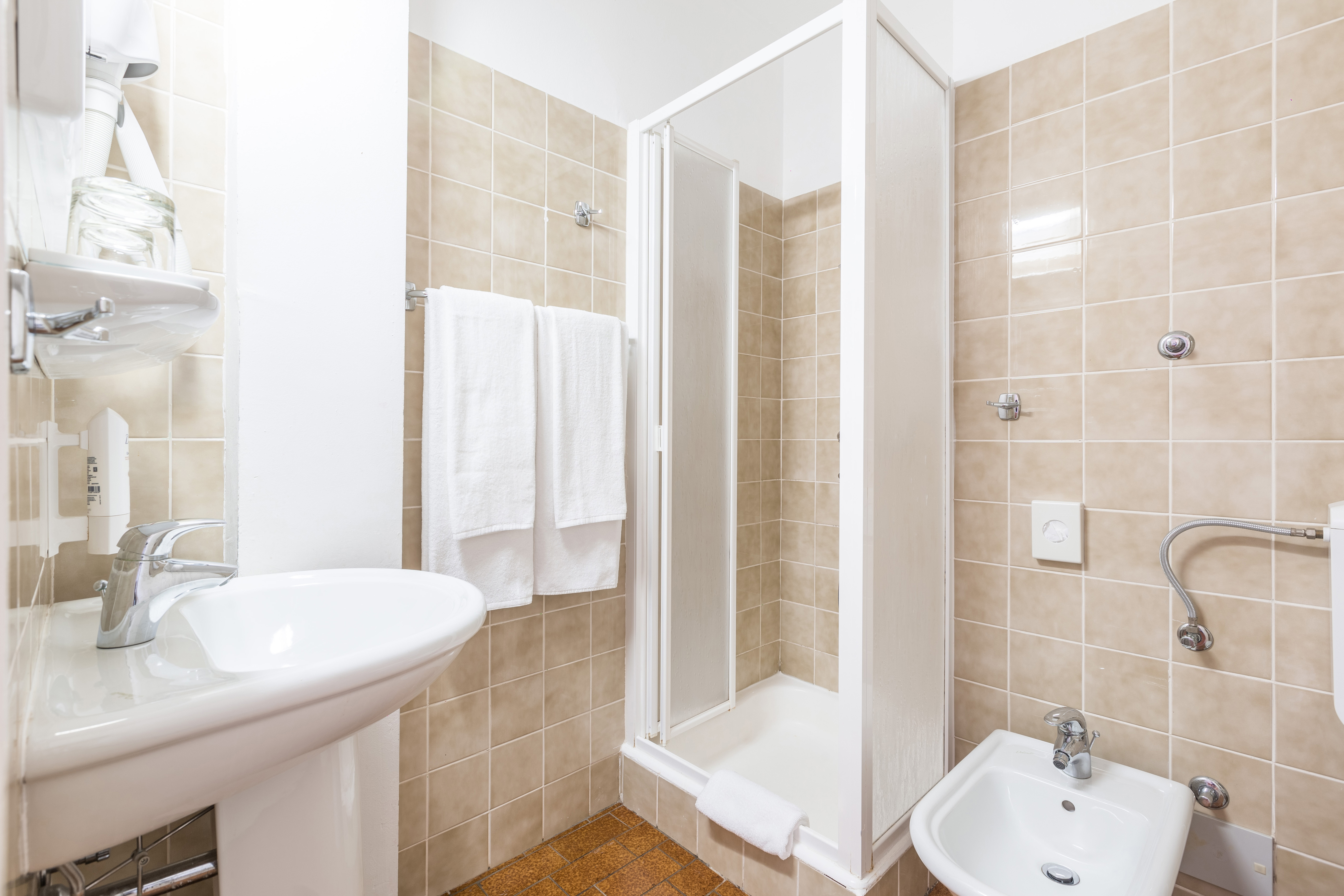 Apartment Capacity 6