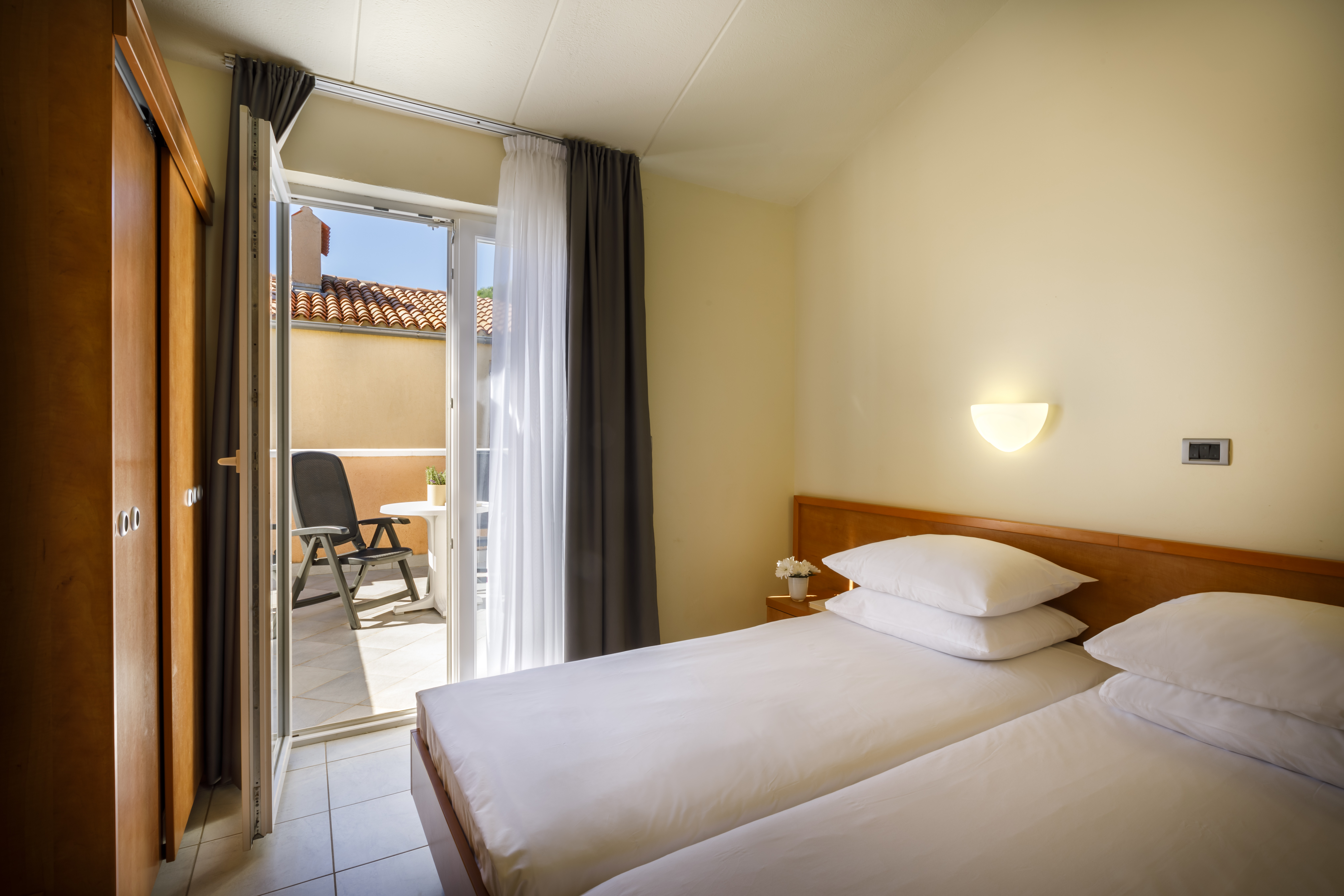 Apartment Capacity 5