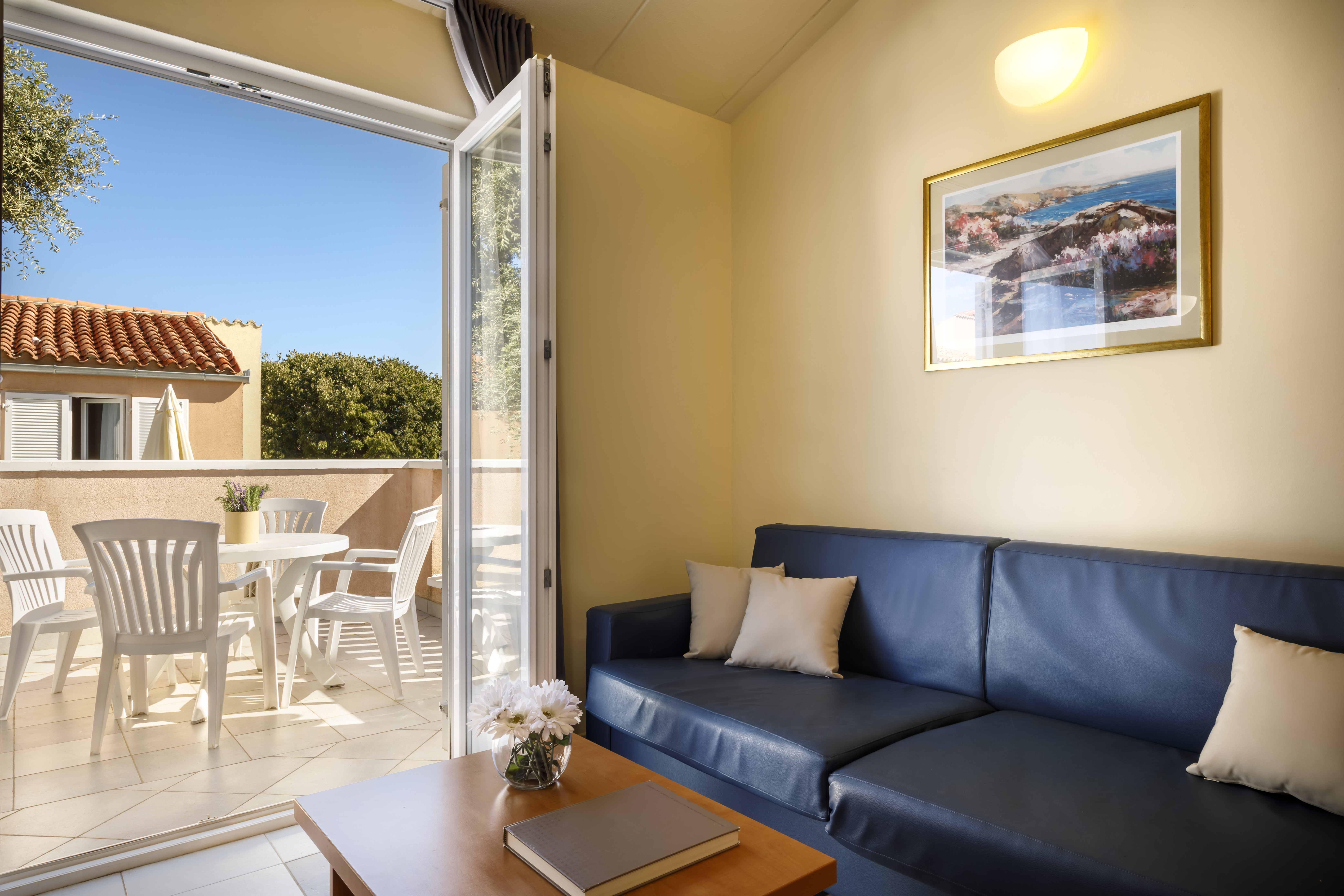 Apartment Capacity 6