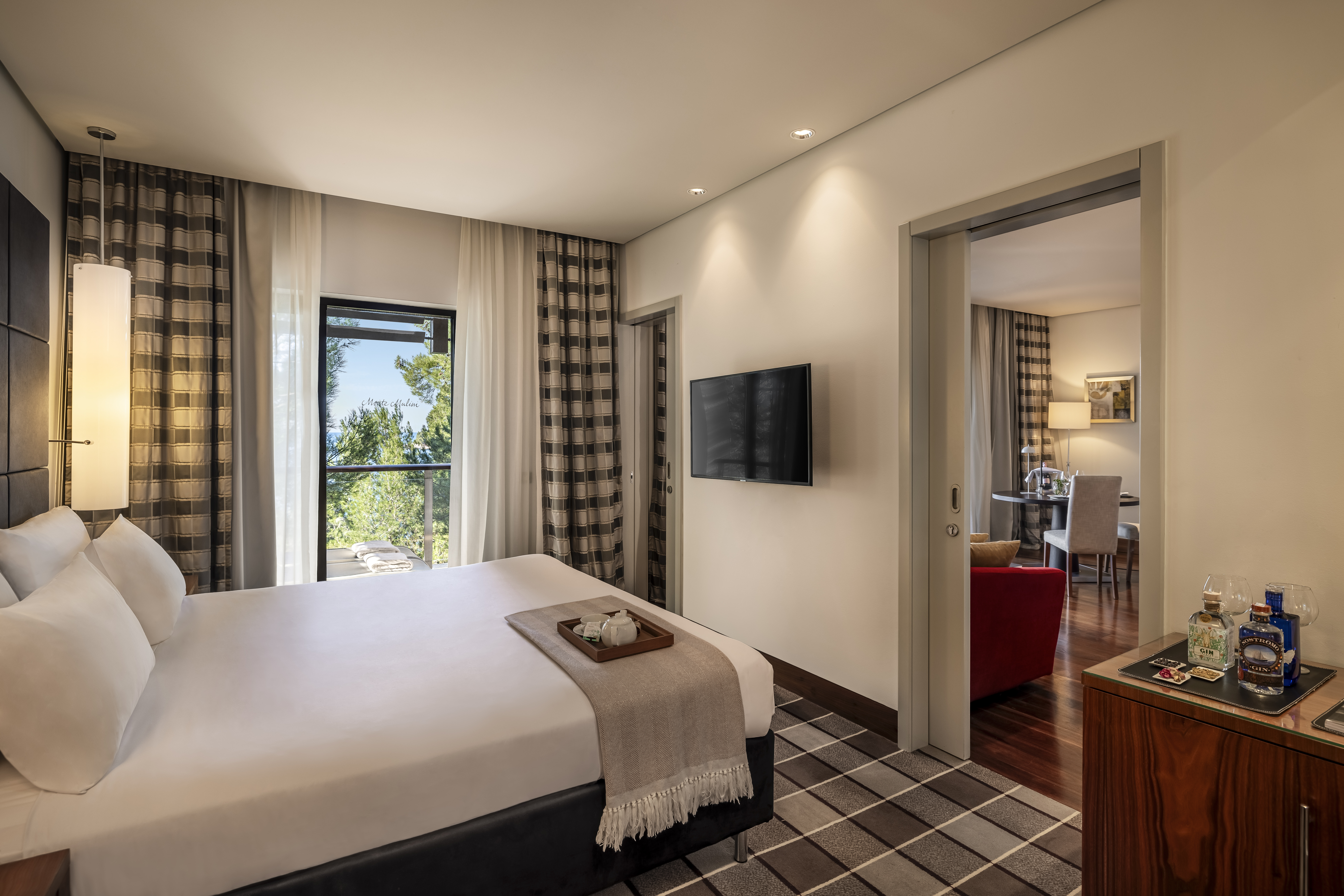 Junior Suite Standard