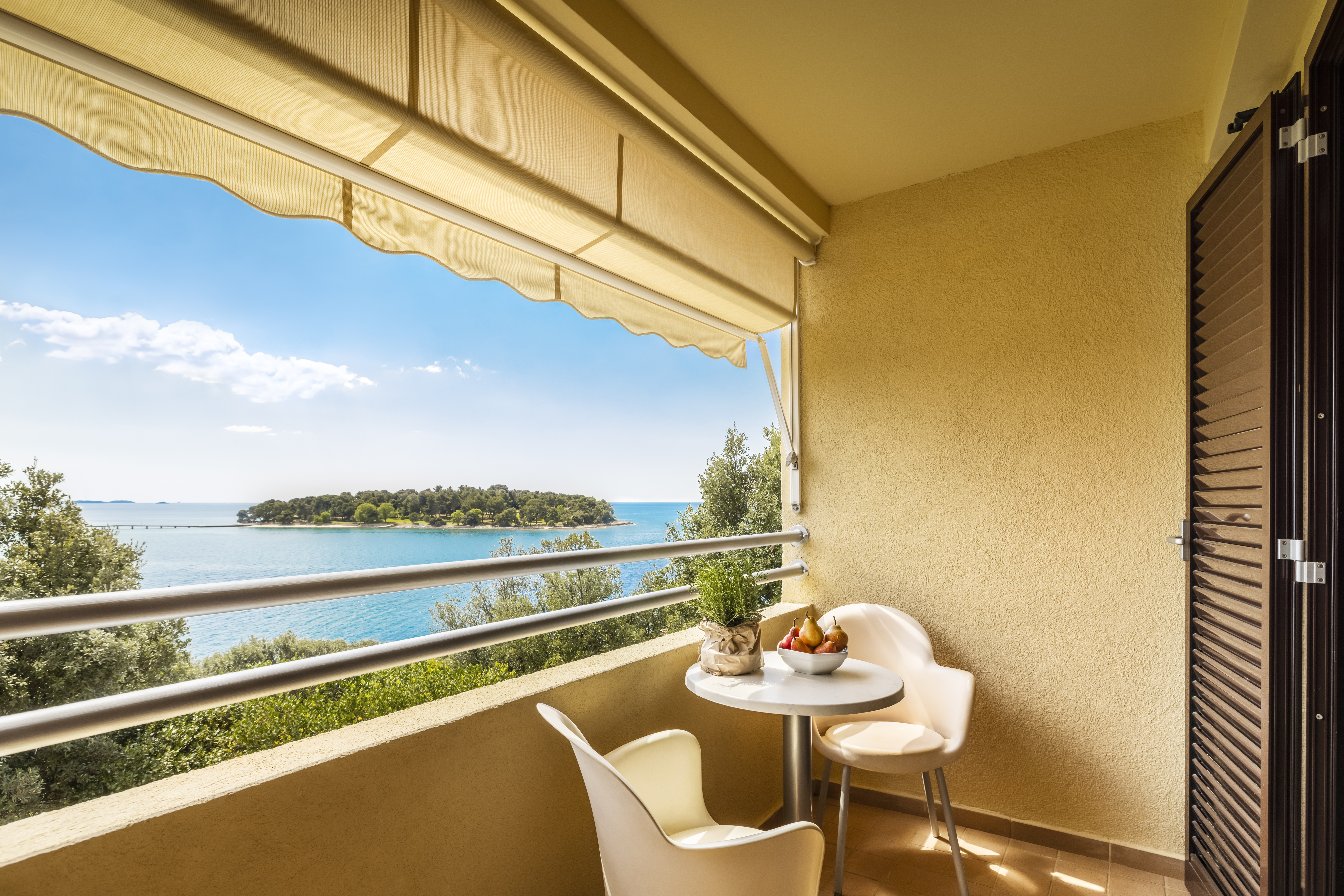 Family Room Standard