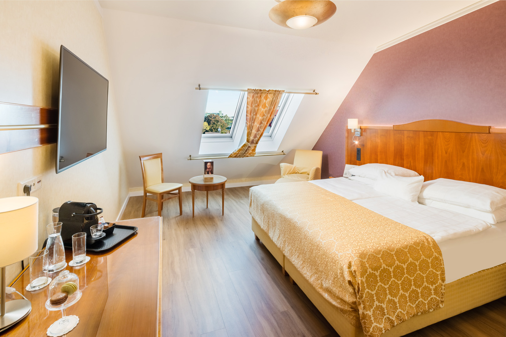 Double Single Superior