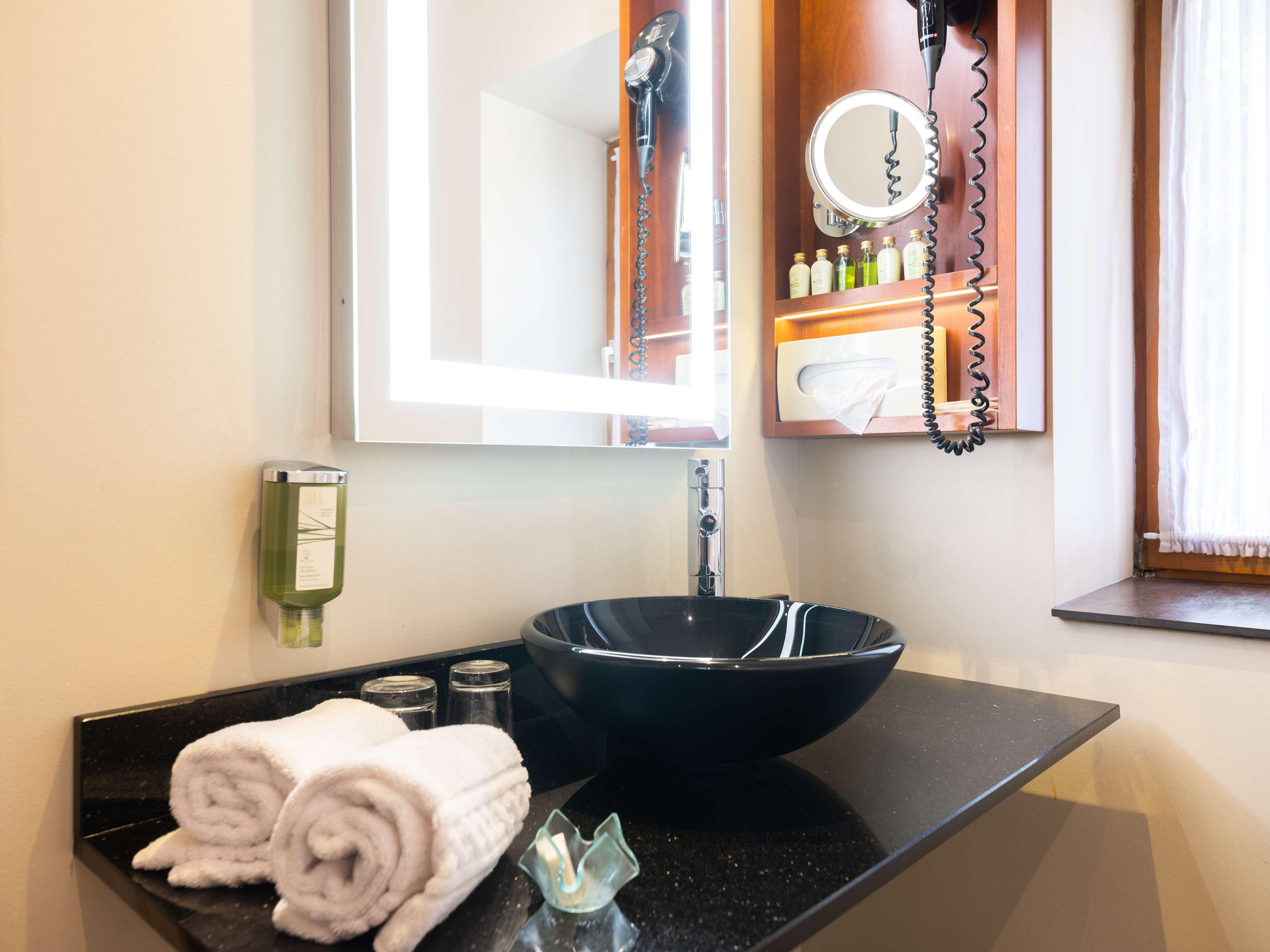 Double Single Superior