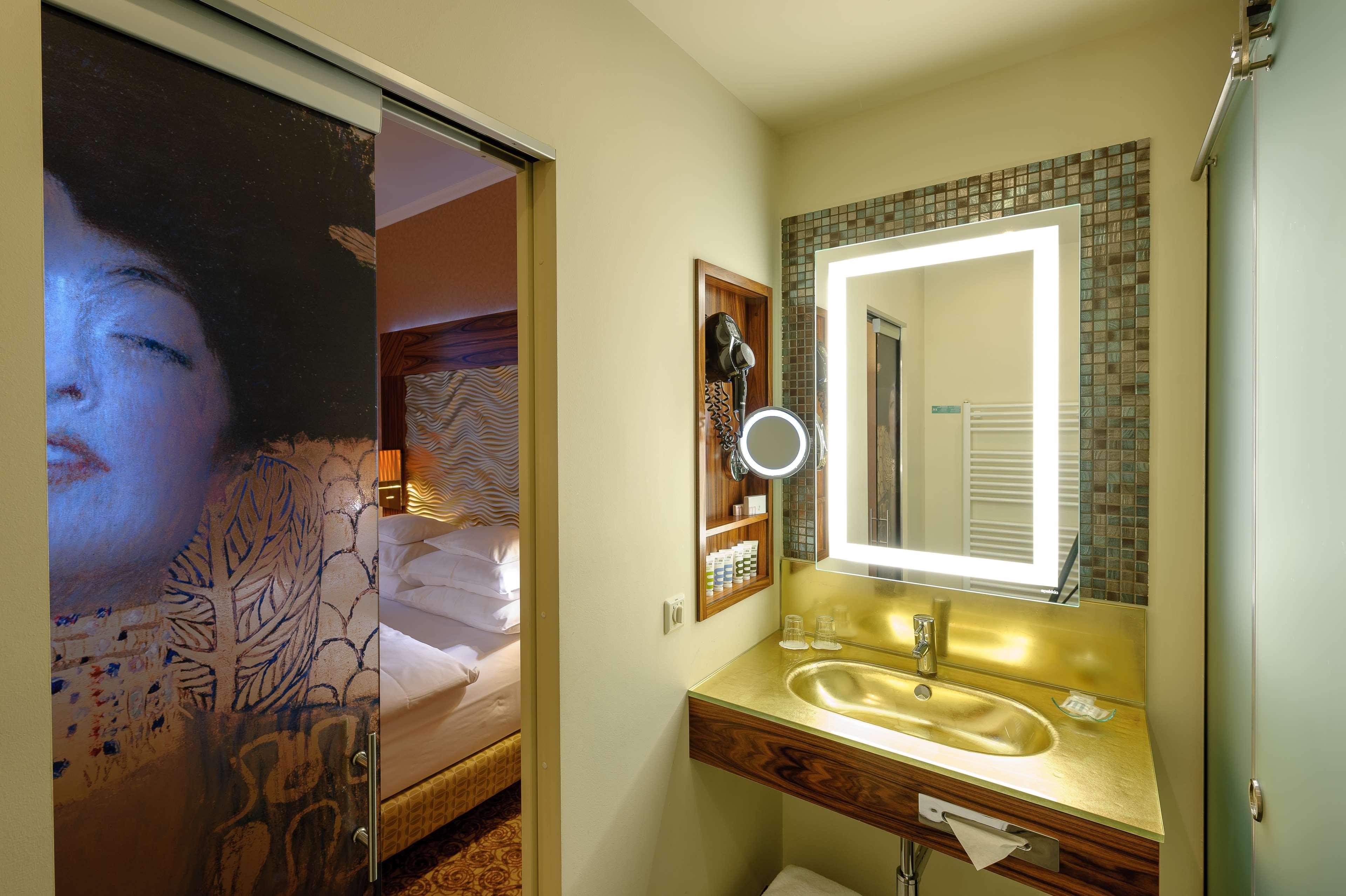 Double Single Deluxe