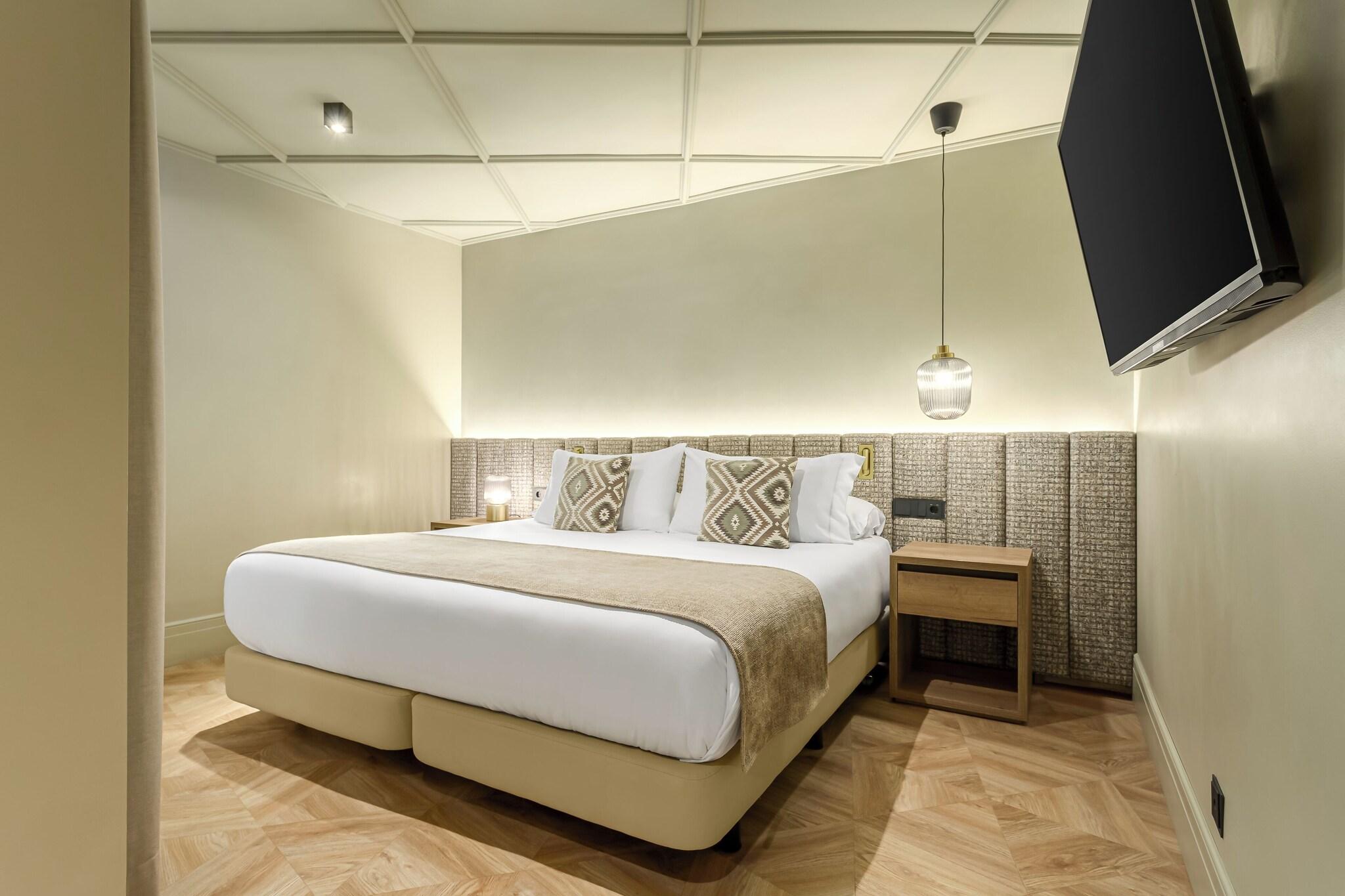 Junior Suite King Size Bed