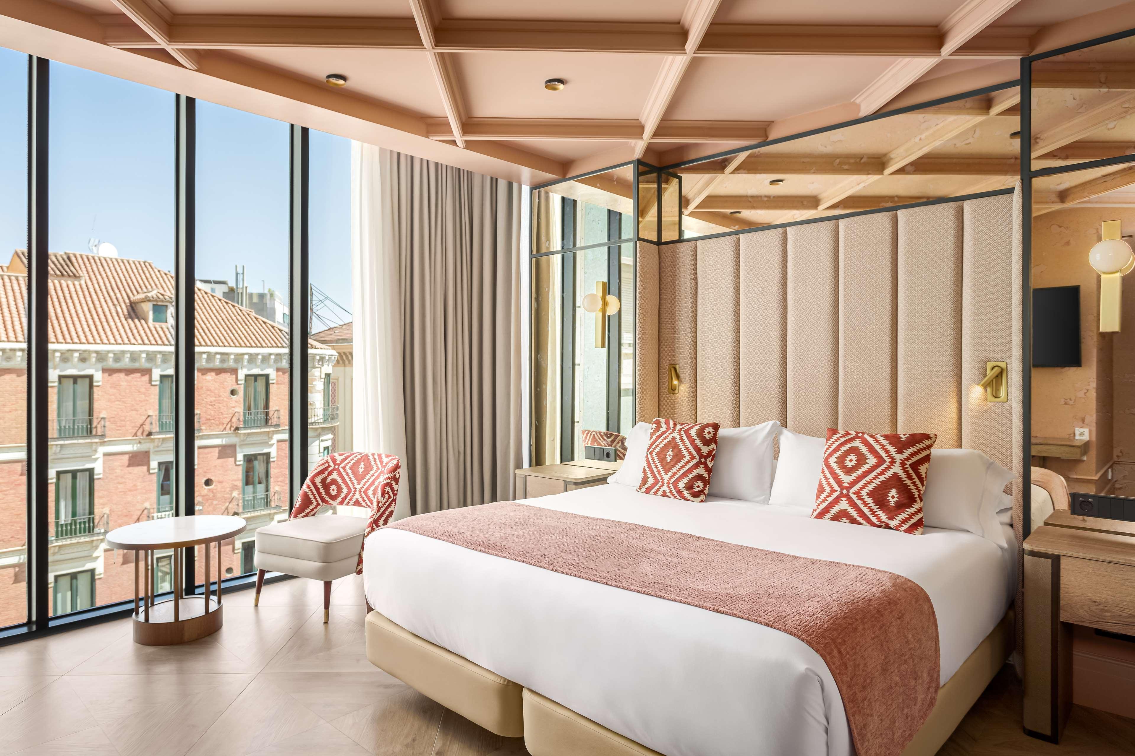 Double or Twin Deluxe