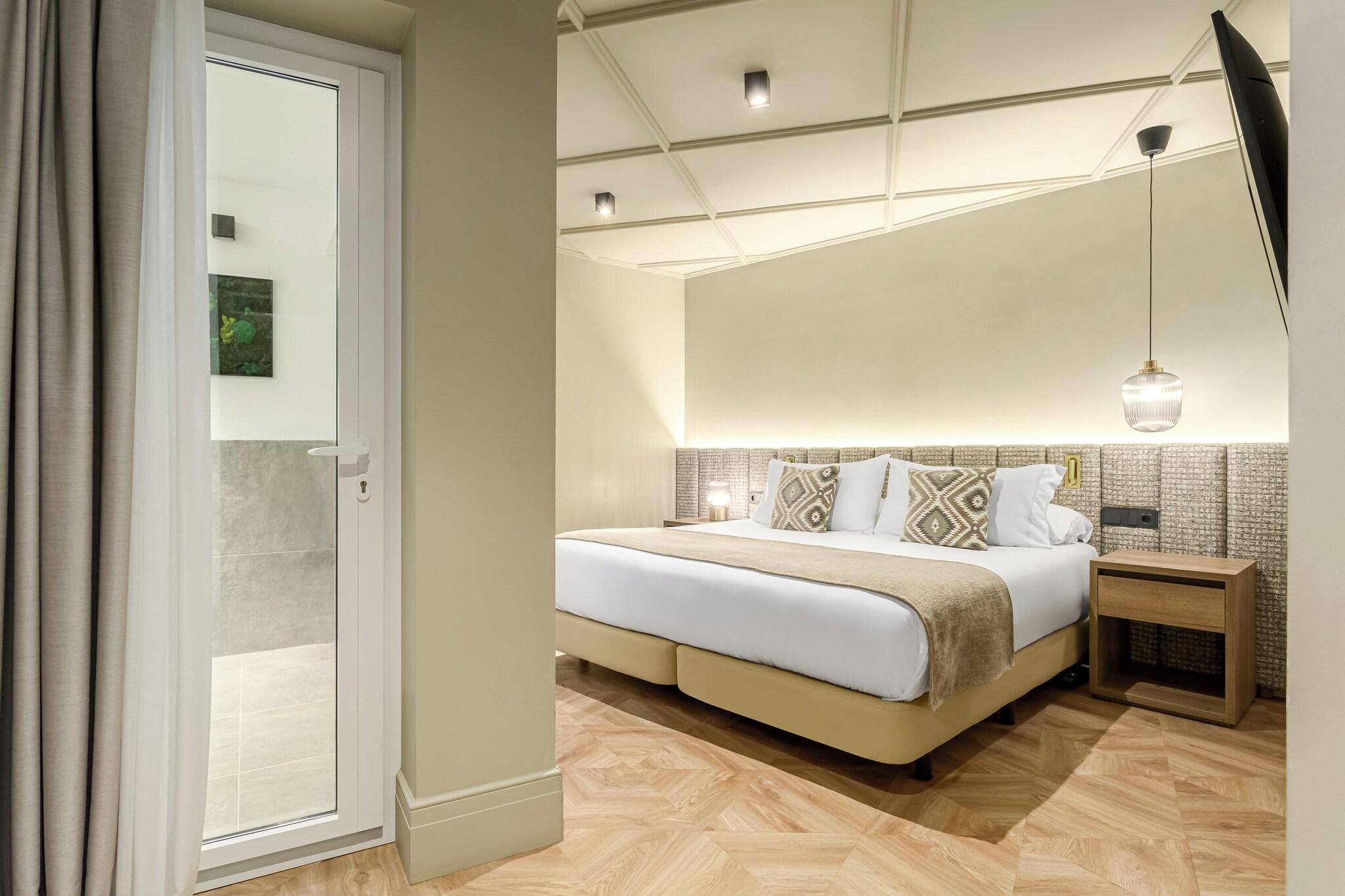 Junior Suite King Size Bed