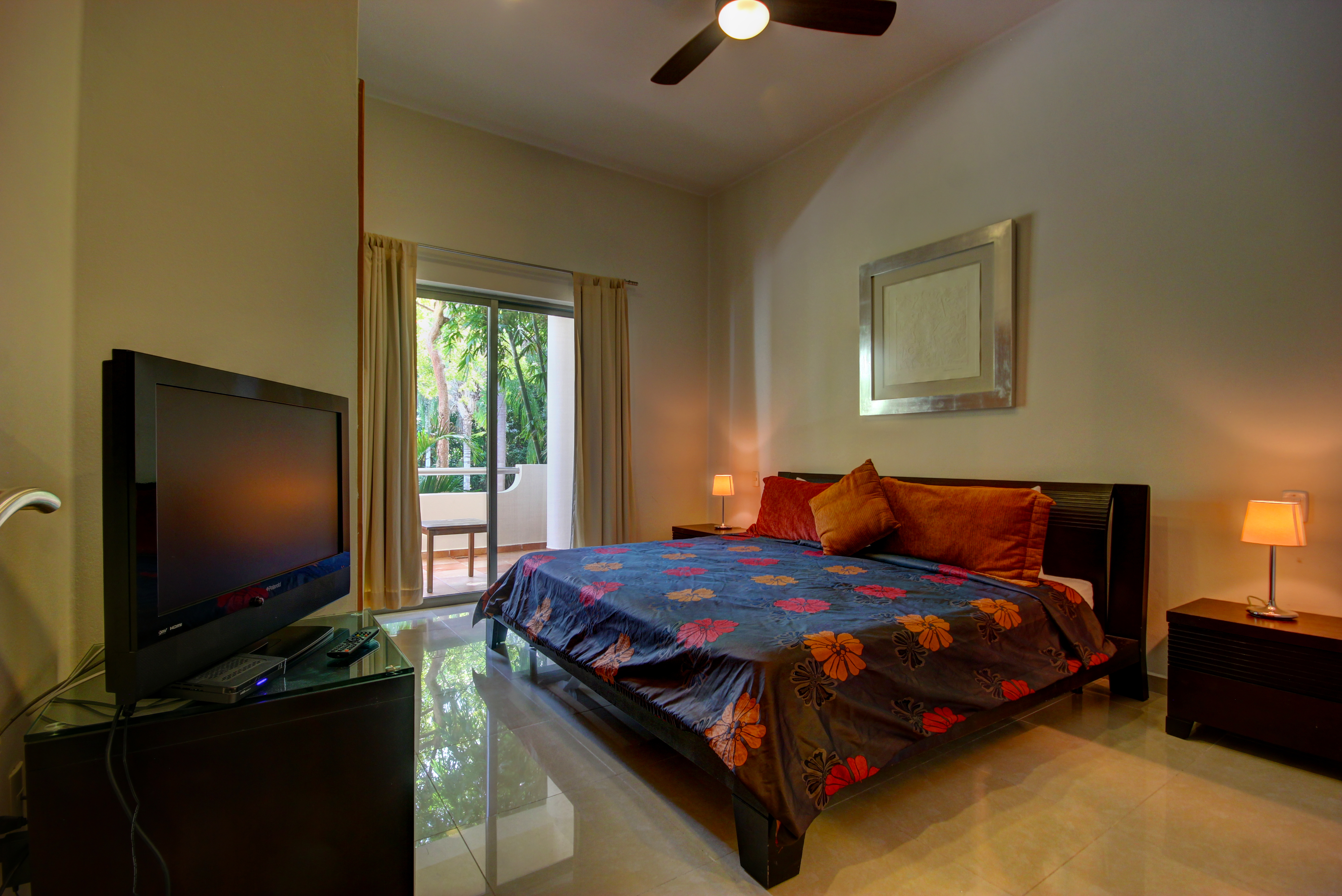 Apartment Garden View