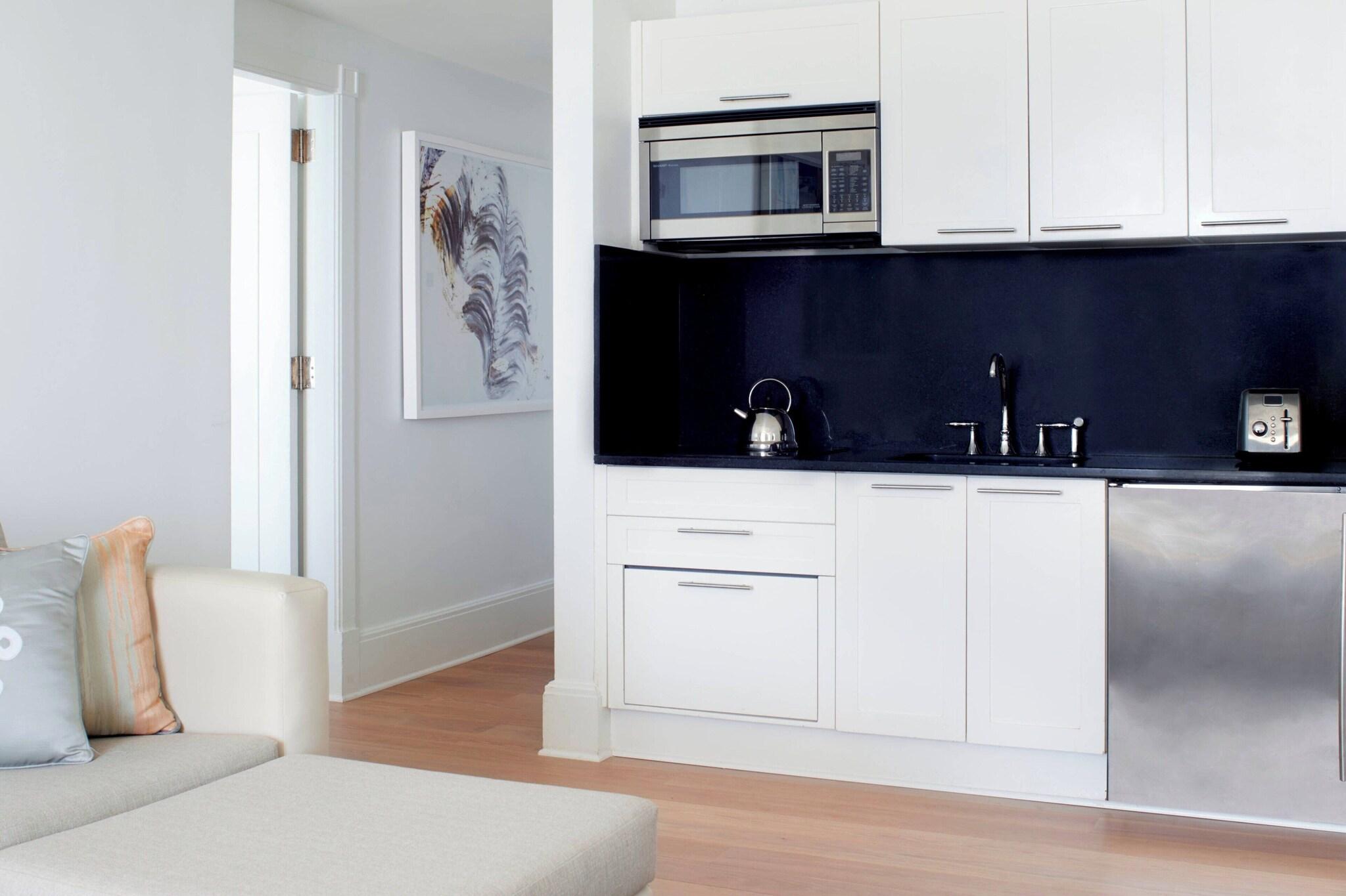 Suite Ocean Front Two Double Beds