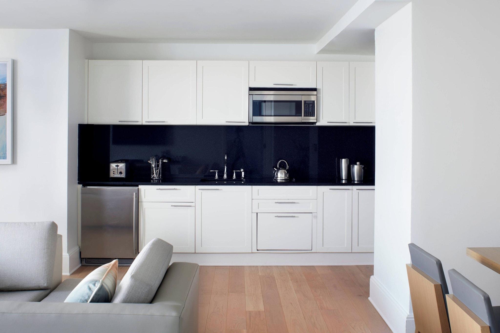 Suite with Double Bed