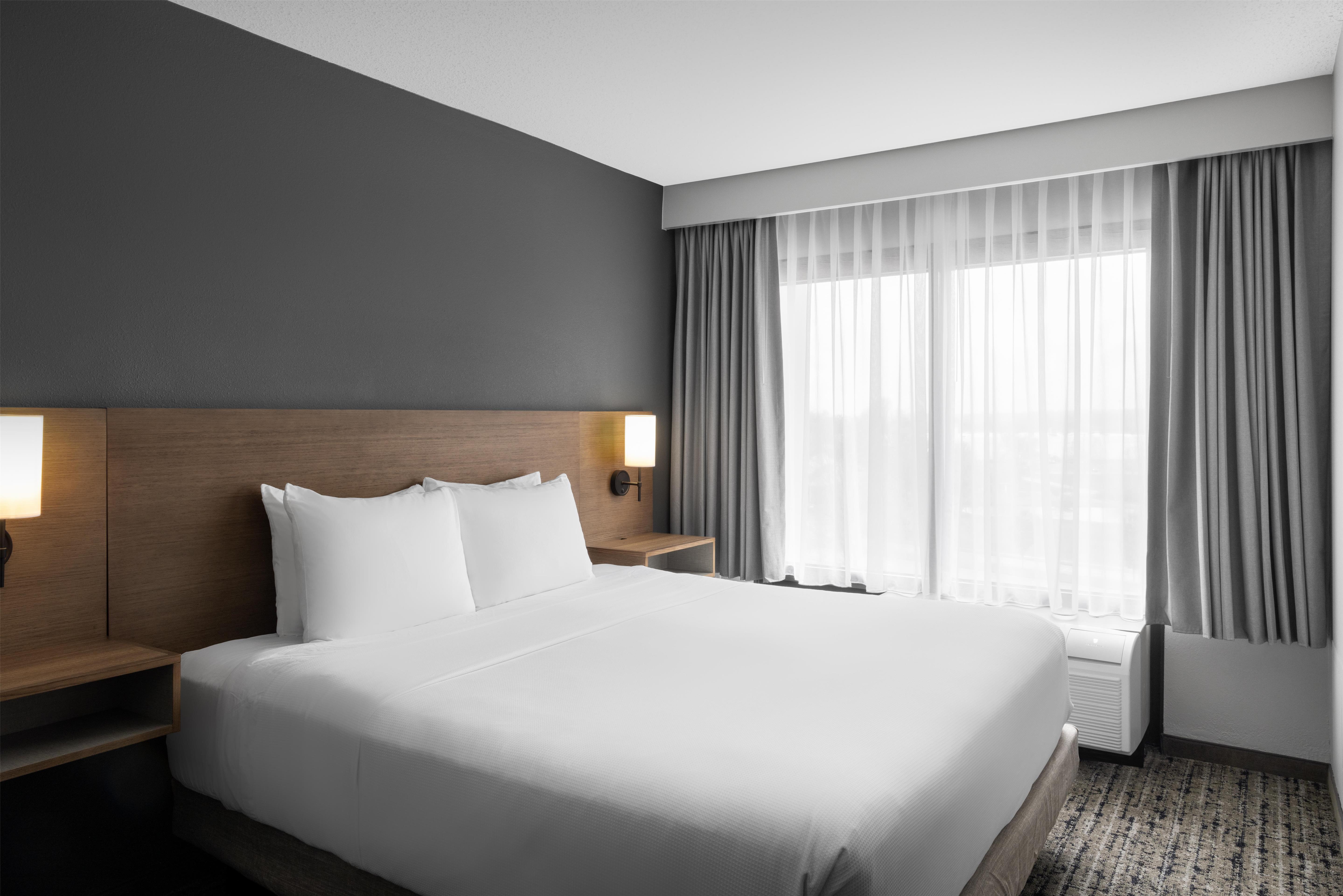 Double King Bed Non Smoking