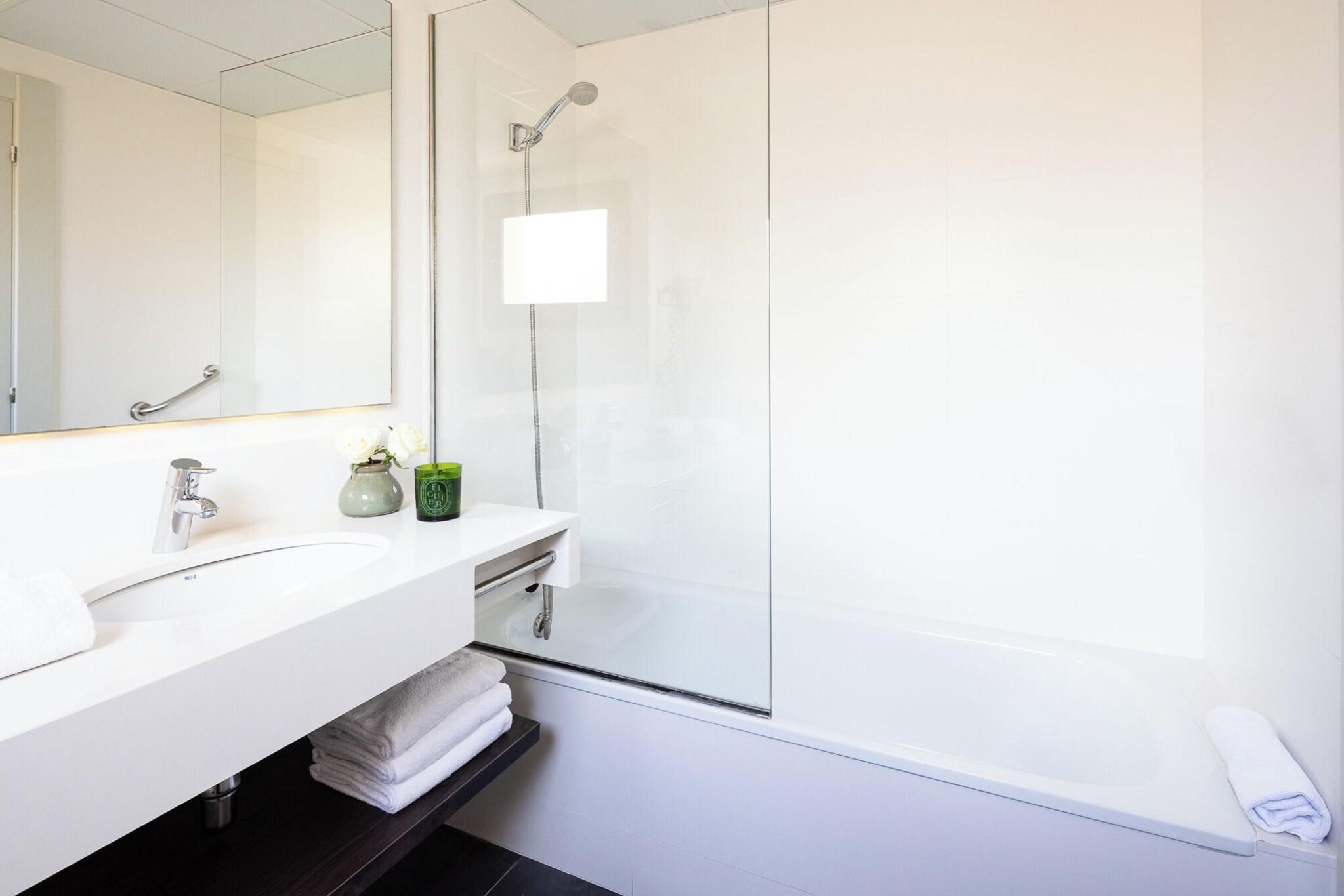 Twin City View Two Beds