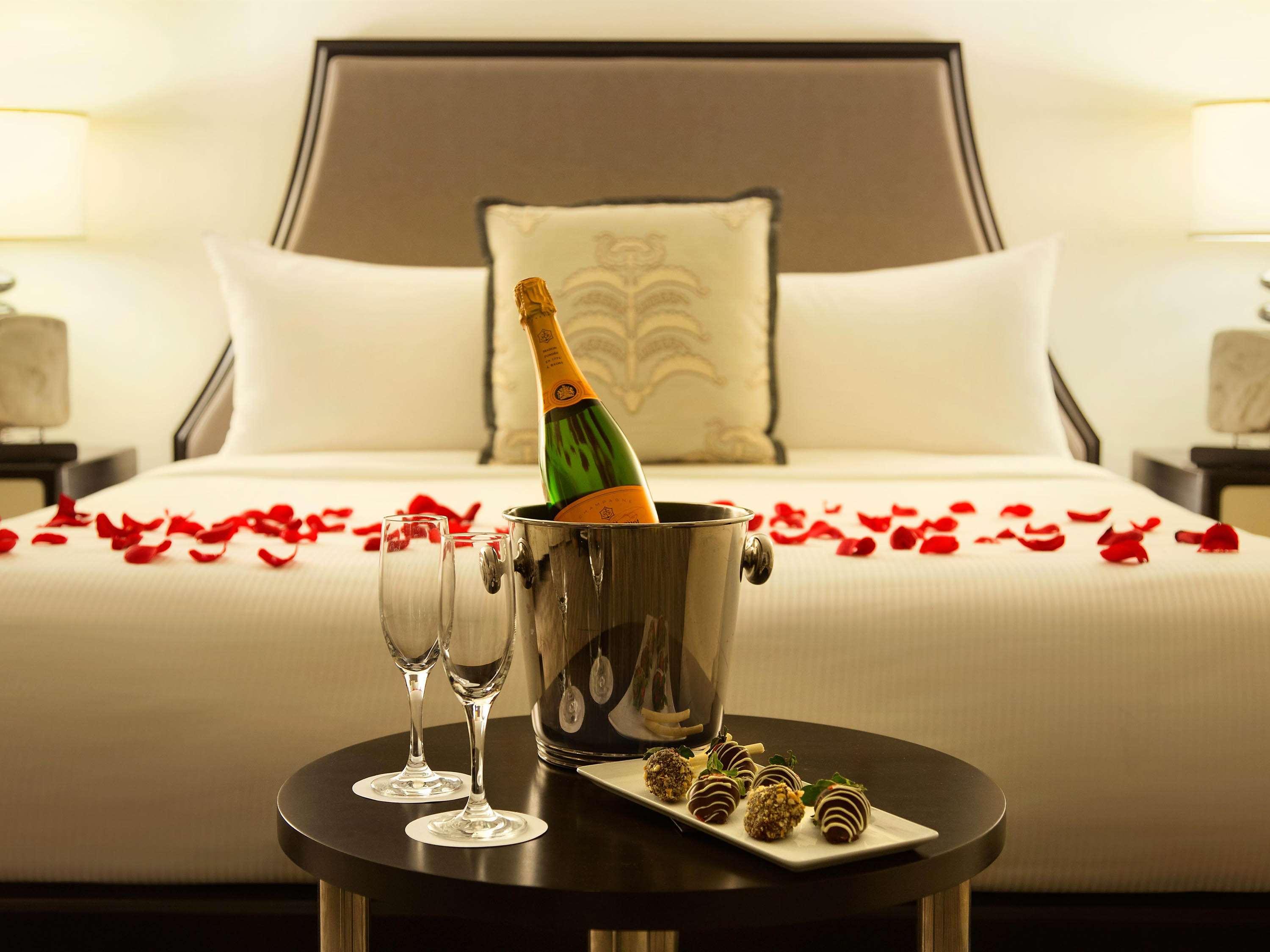 Room King Bed Non Smoking