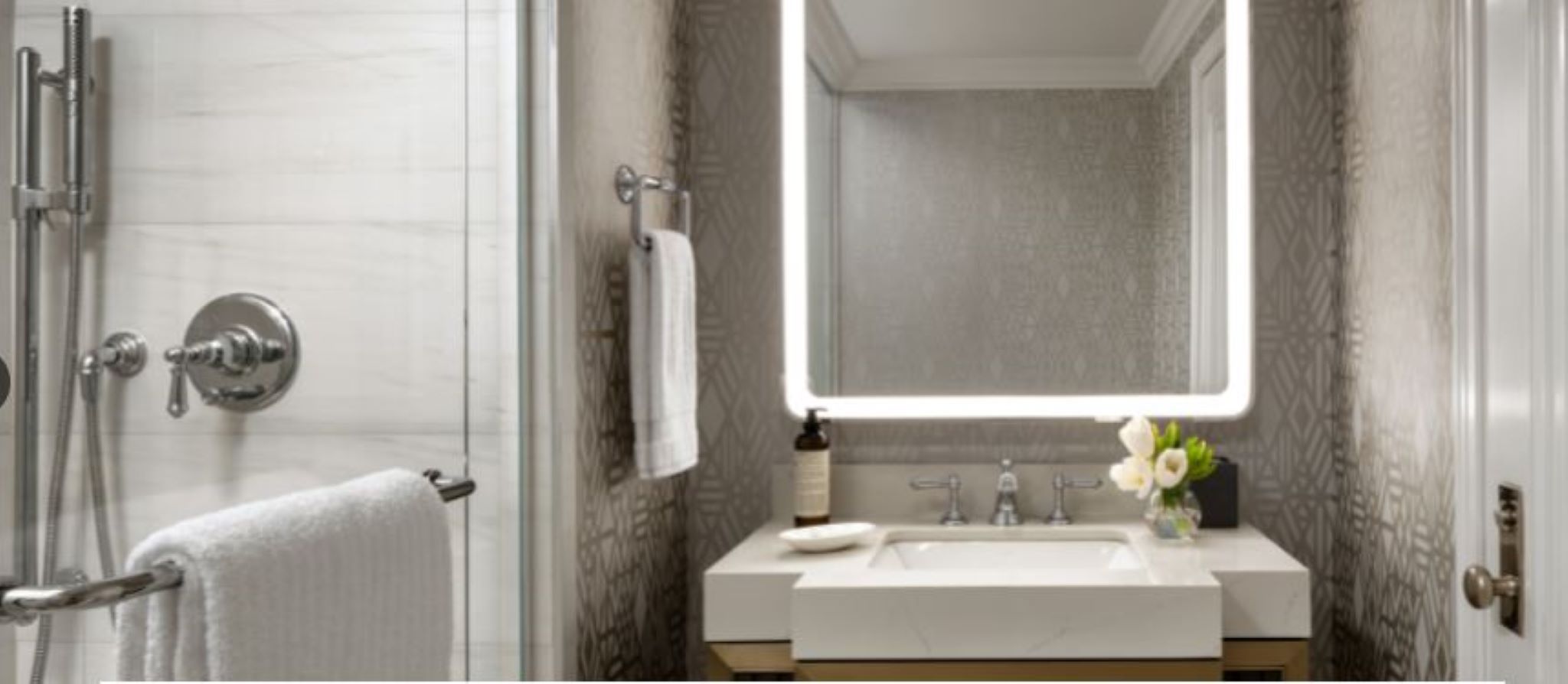 Double Deluxe Two Queen Beds