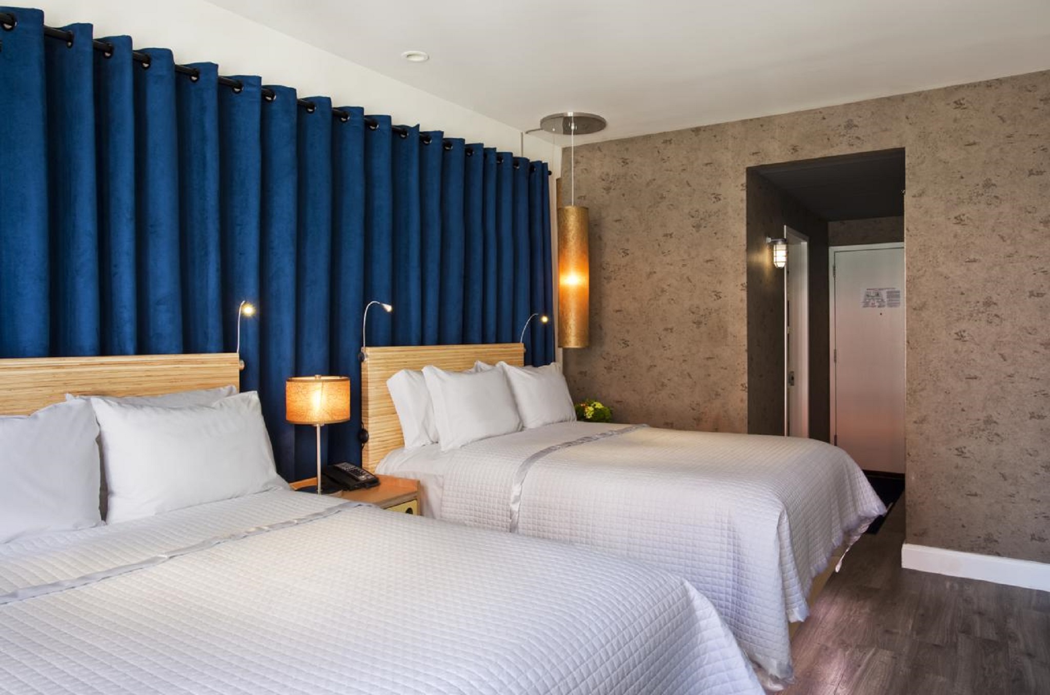 Room Deluxe Two Double Beds