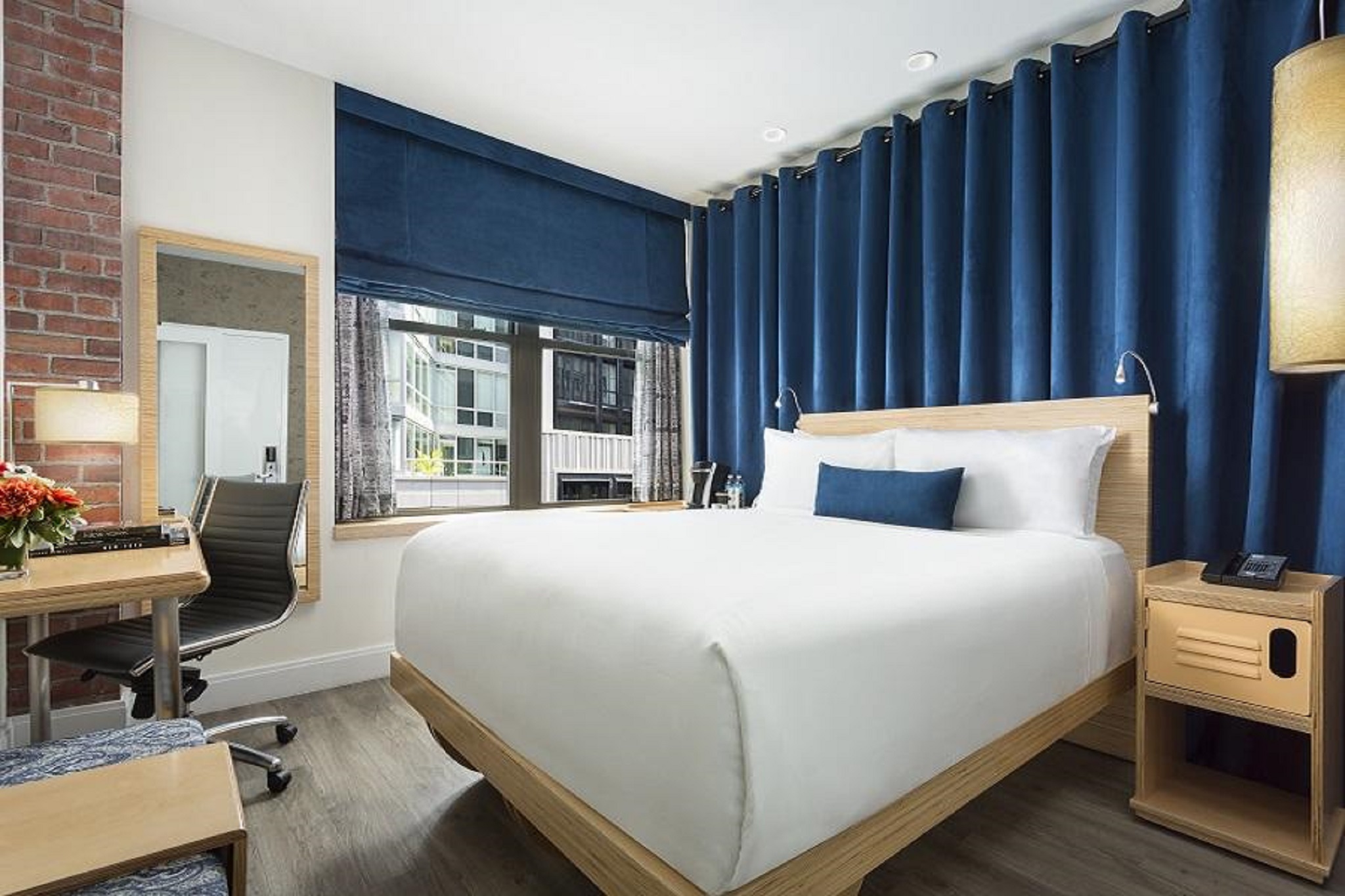 Suite Deluxe Two Queen Beds