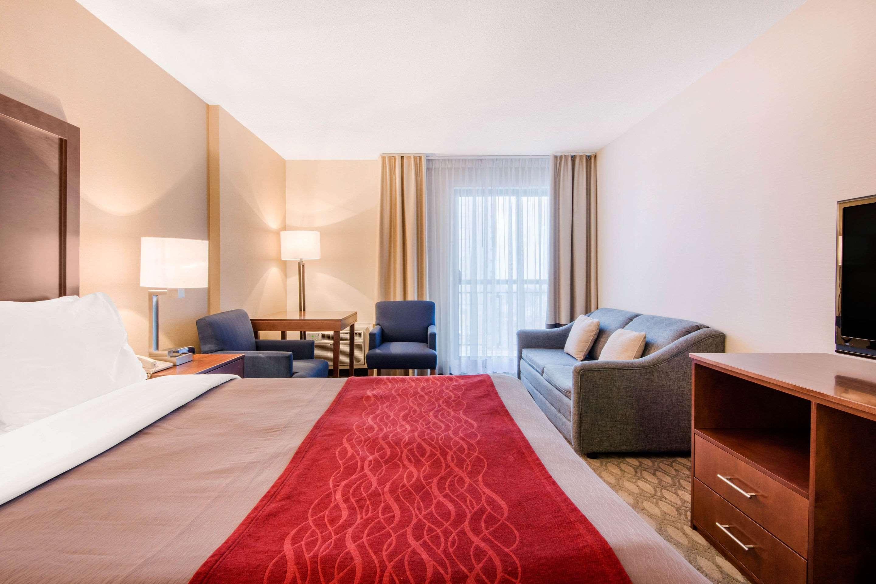 Double Queen Size Bed