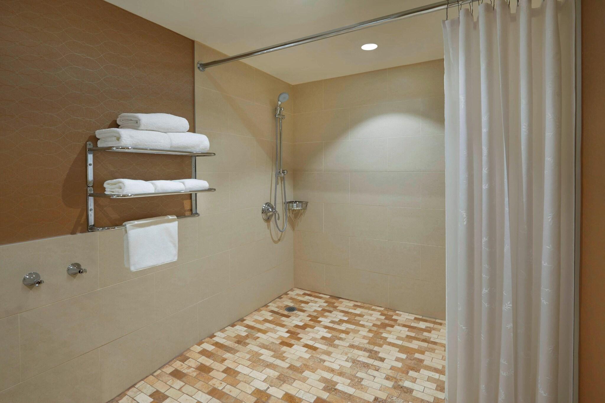 Double Club King Bed