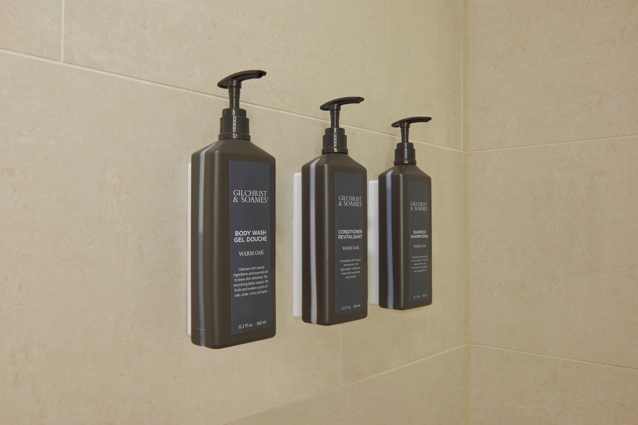 Double Club Two Queen Beds