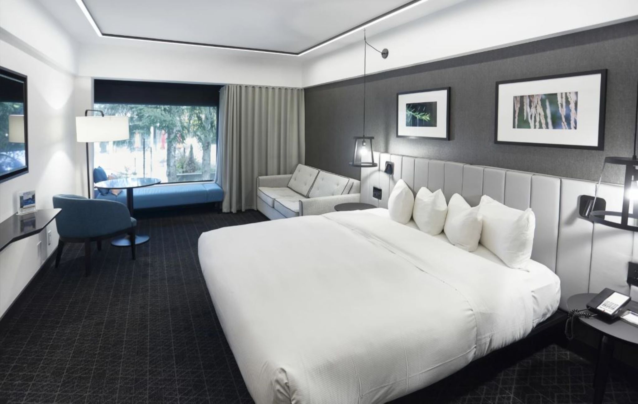 Double Queen Size Bed