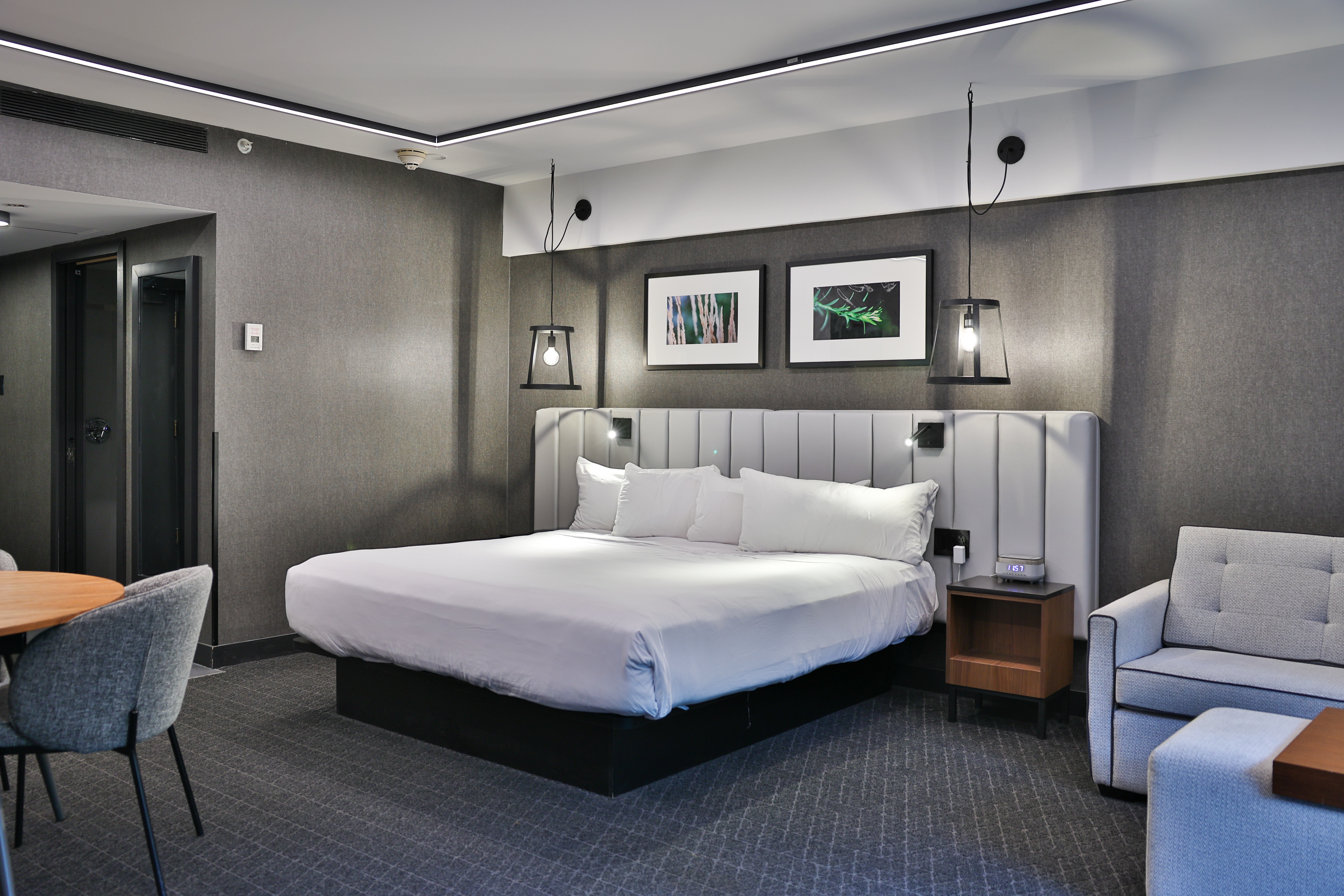 Studio King Size Bed