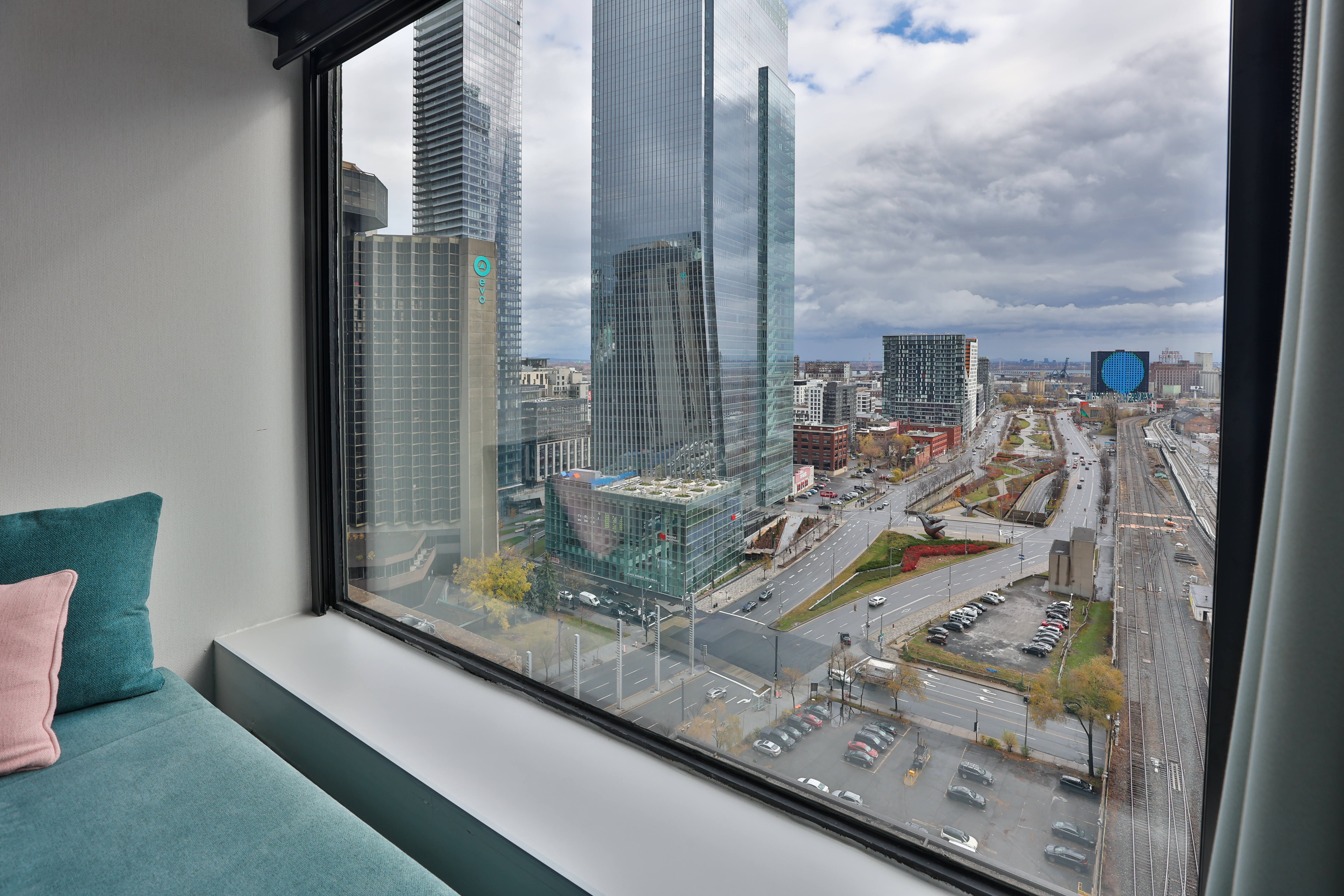 Double King Size Bed