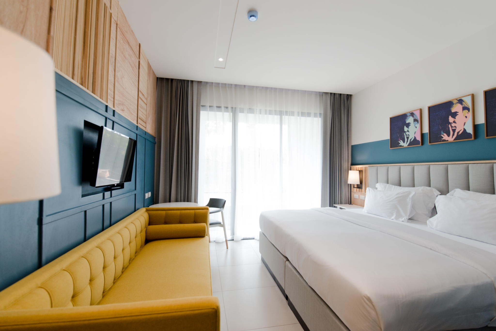 Double or Twin Deluxe