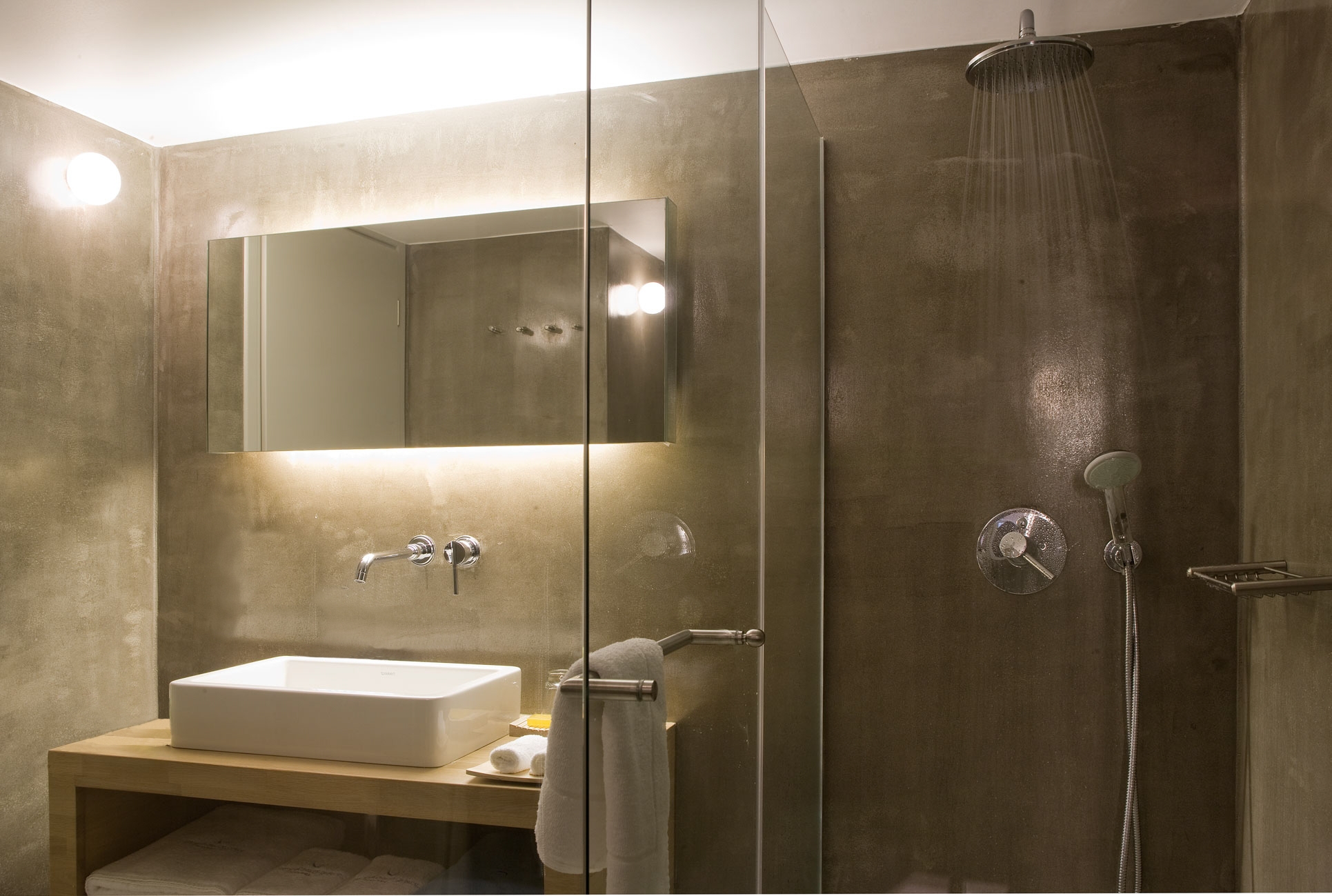 Double or Twin Deluxe