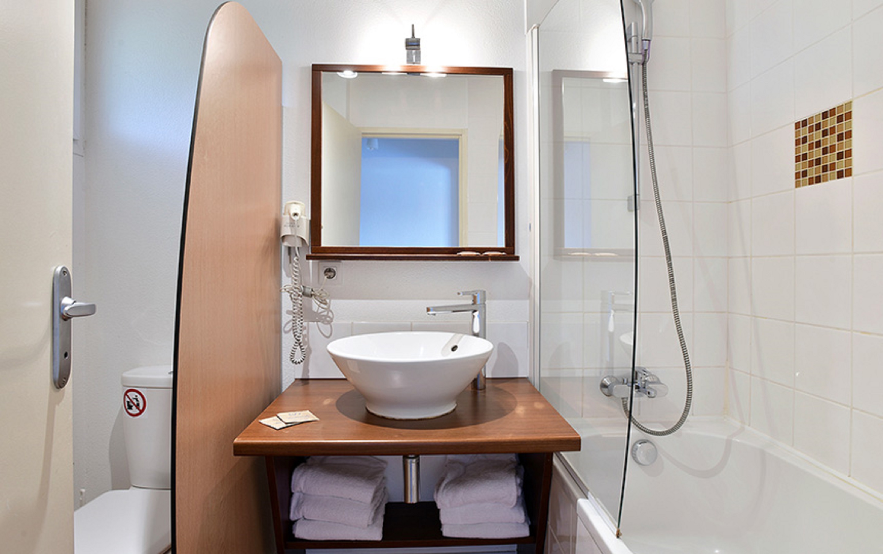 Apartment Capacity 6 Two Bedrooms