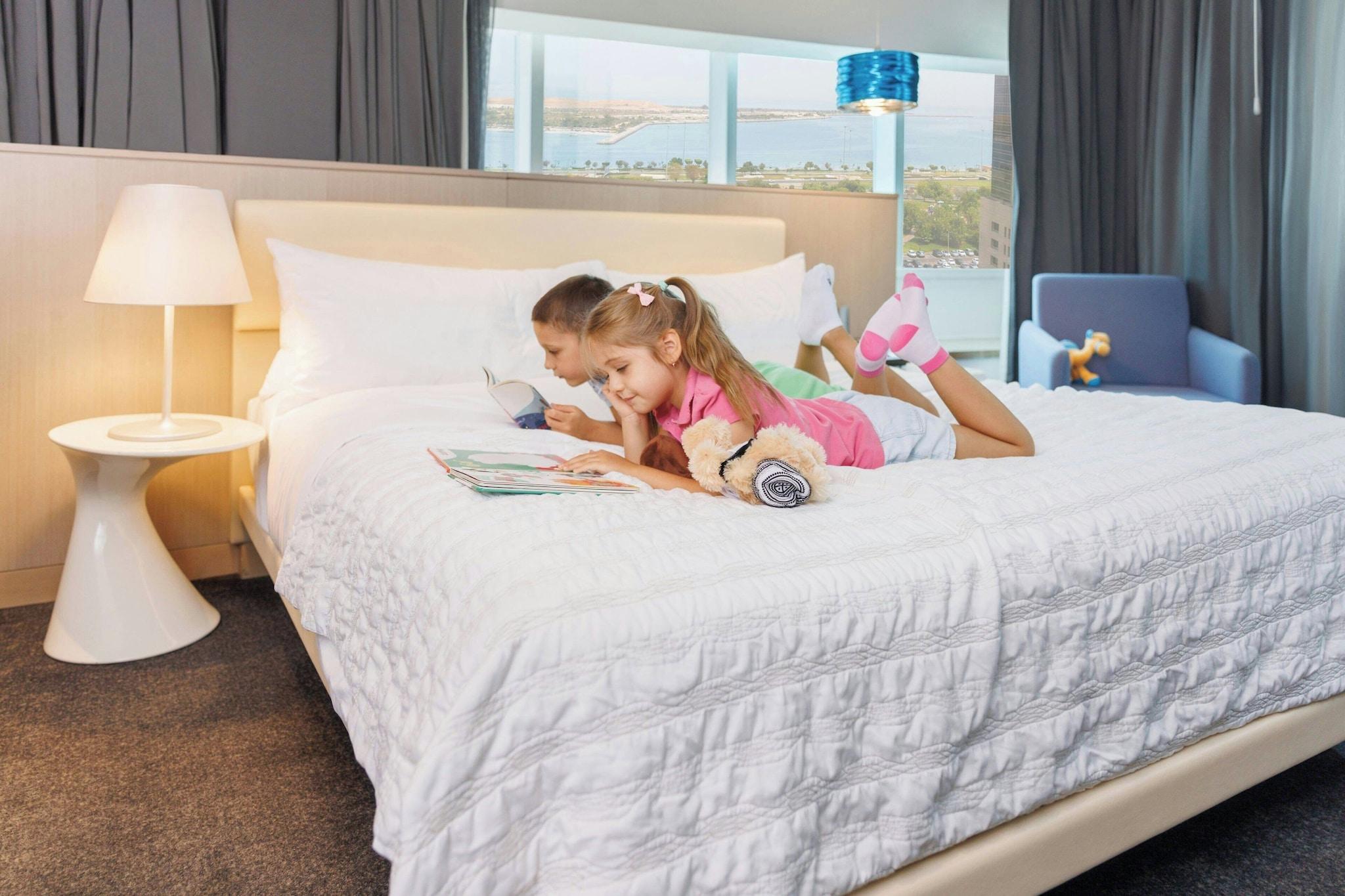 Suite Deluxe King Bed