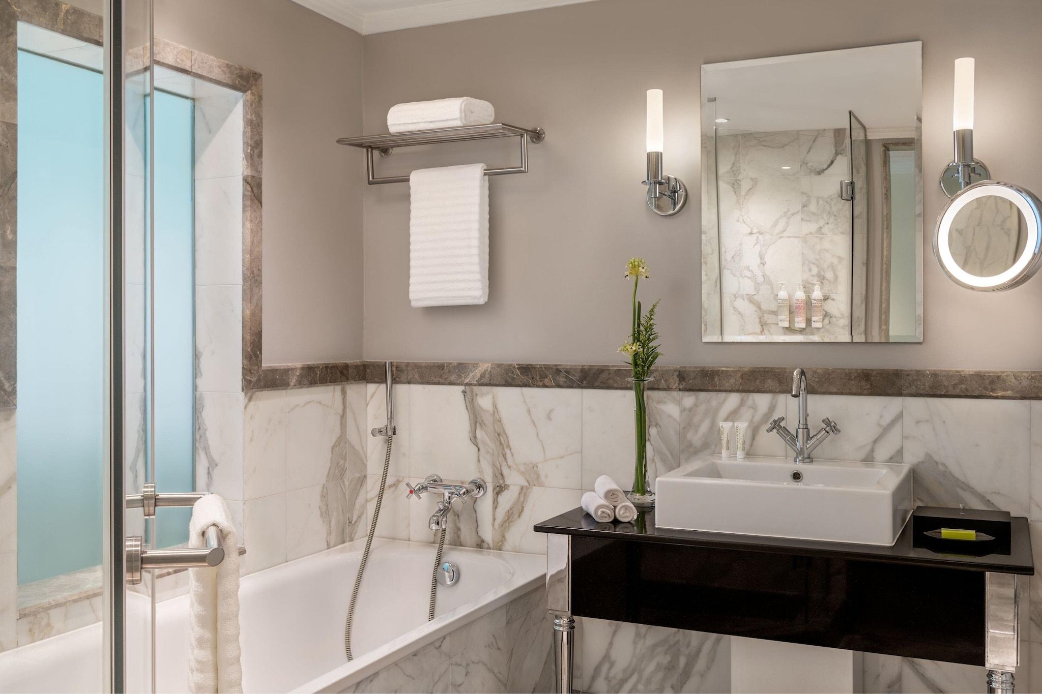 Double Deluxe Sea View