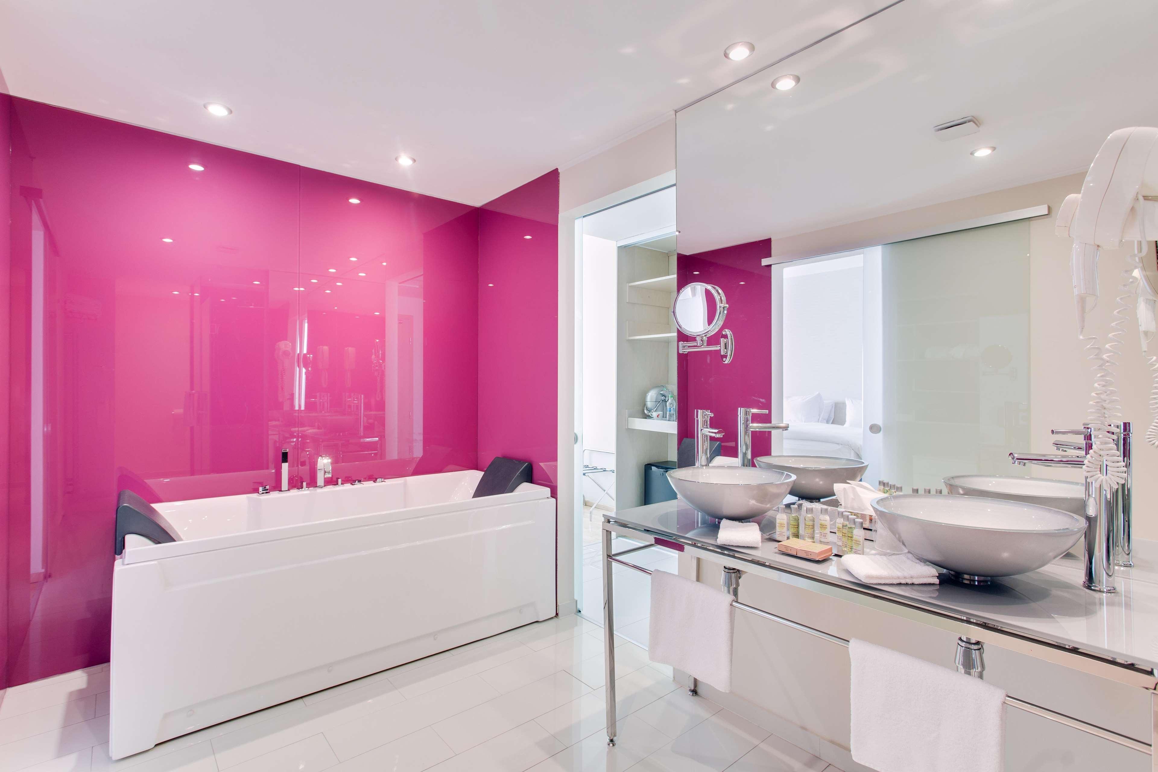 Suite Deluxe One Bedroom