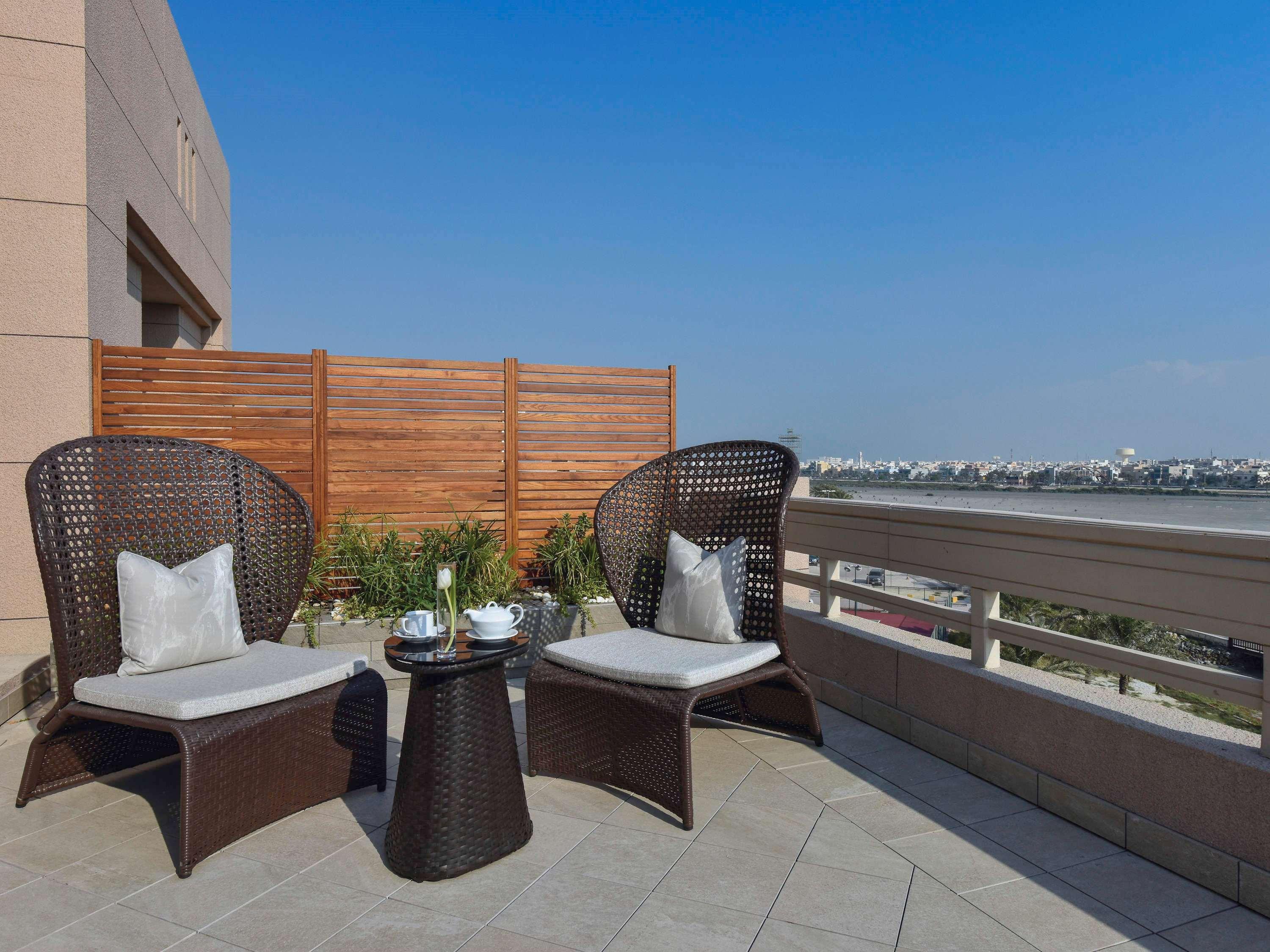 Family Room Connecting Room