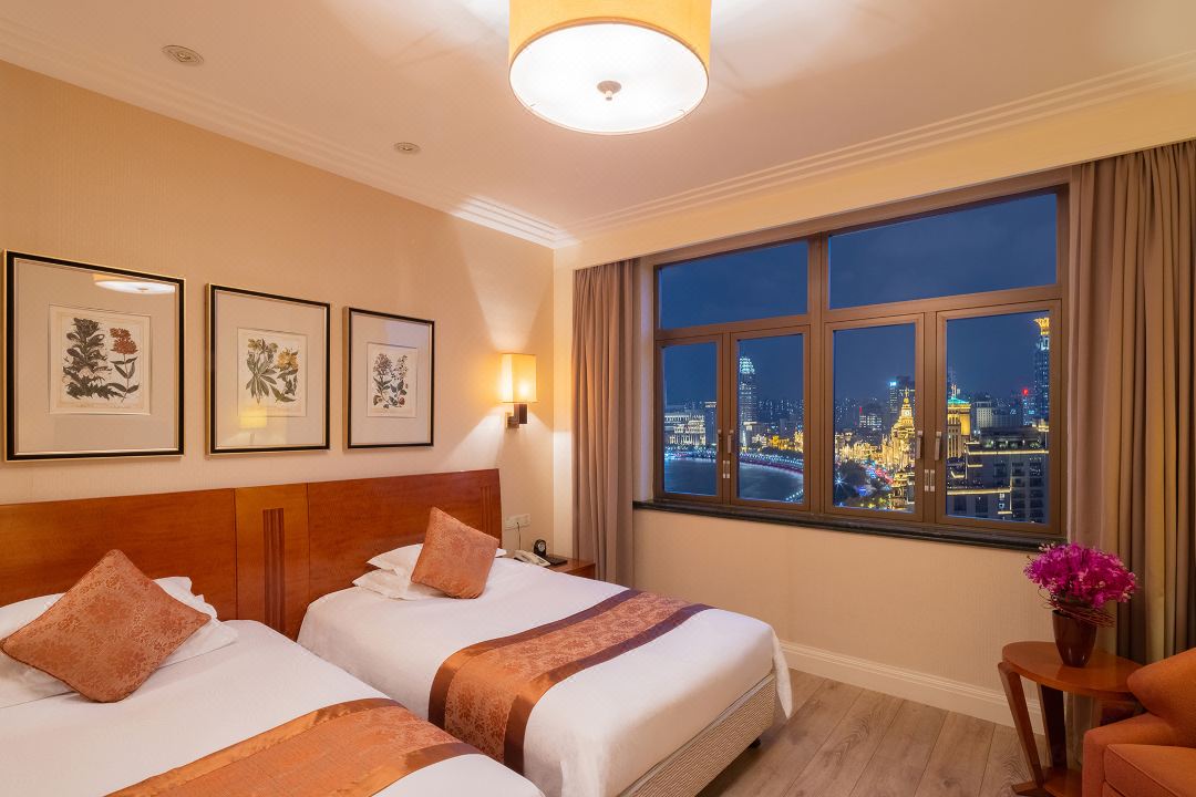 Twin Superior River View