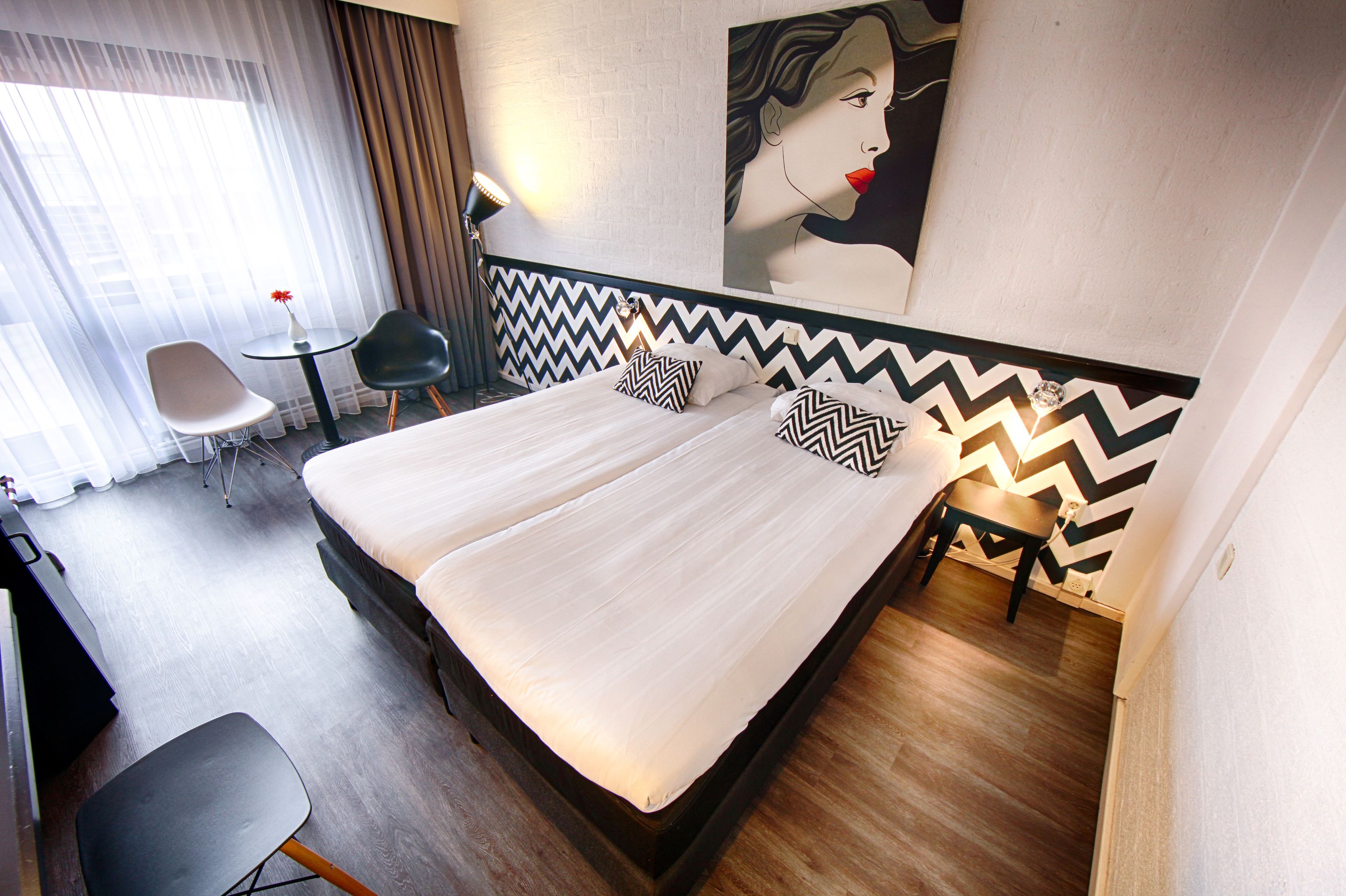 Double or Twin Standard