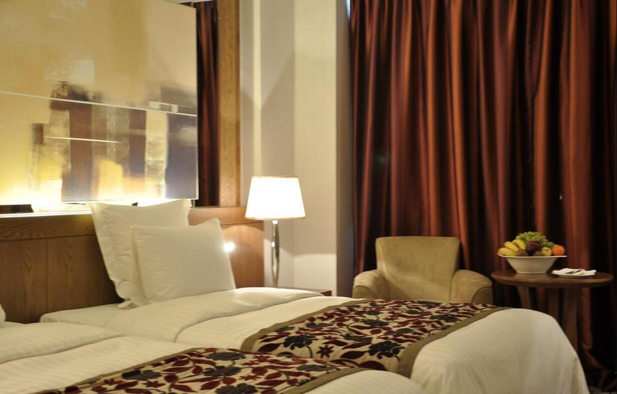 Single Grand Superior