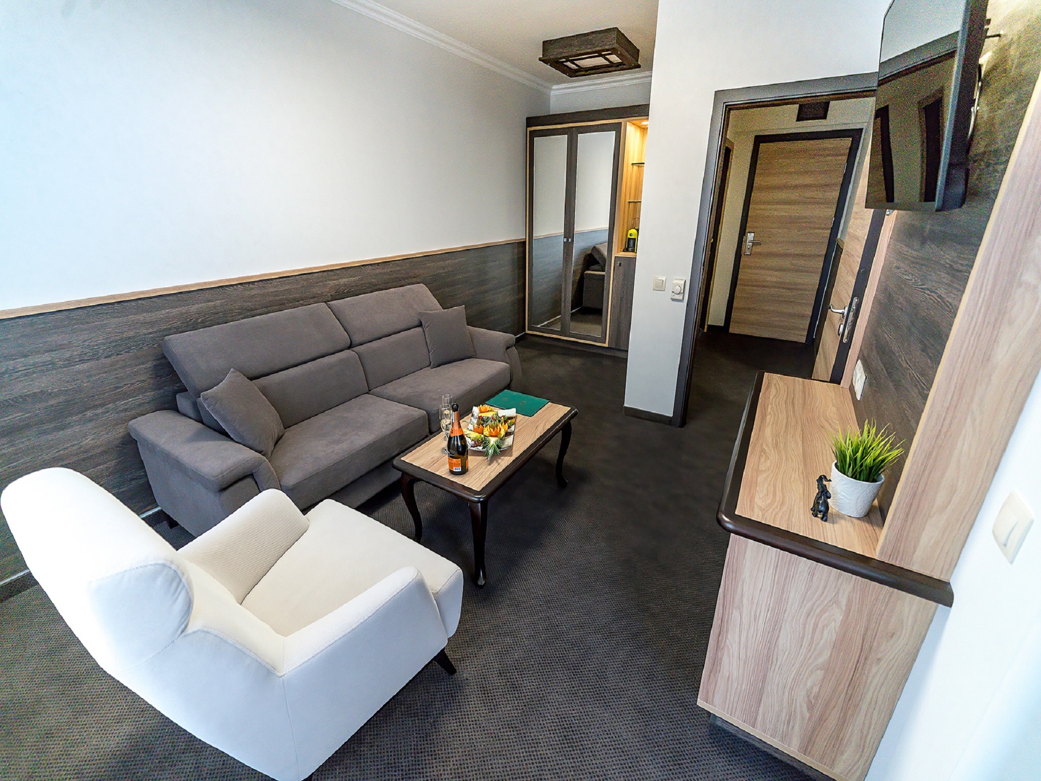 Suite Superior with Views