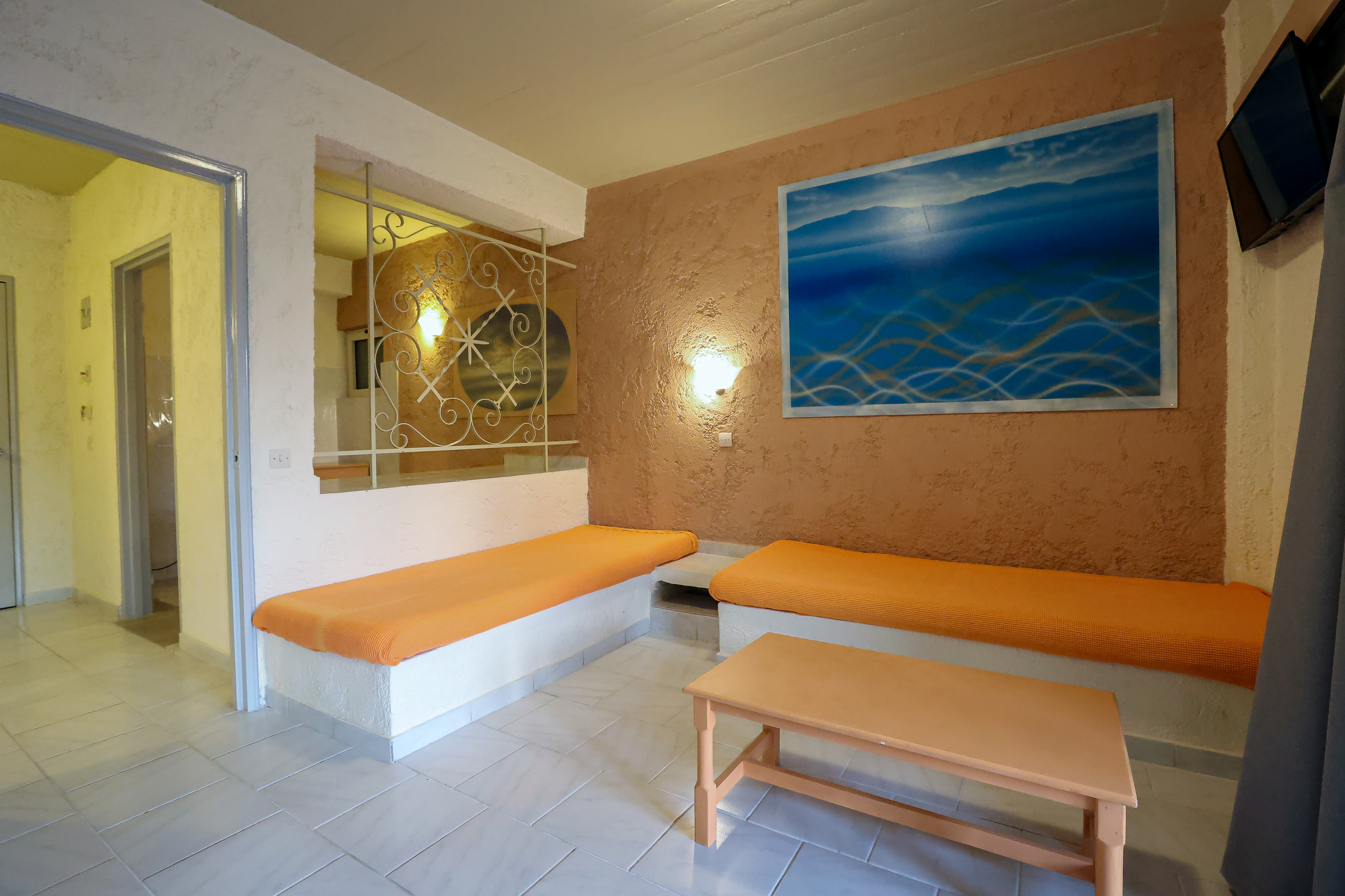 Apartment Capacity 4