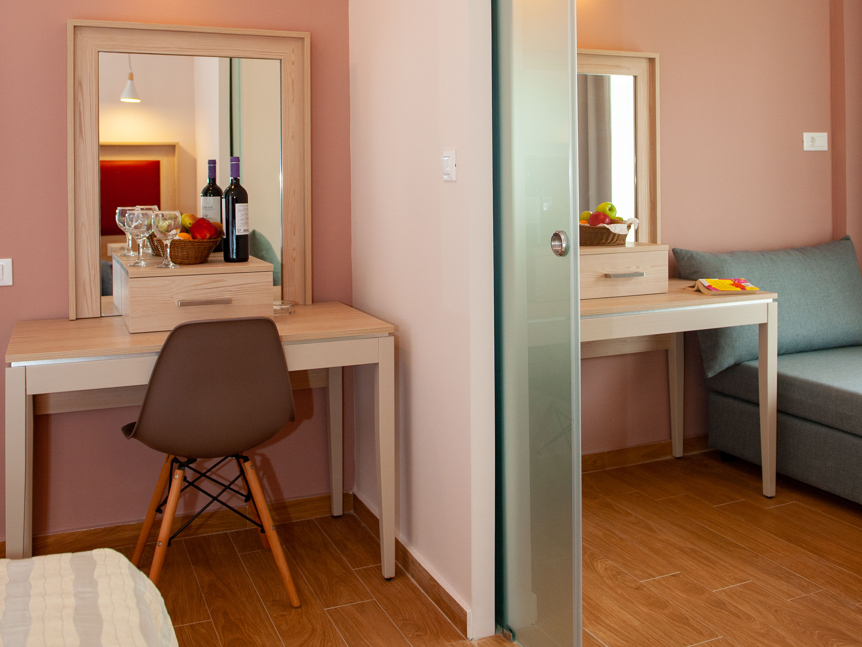 Family Room Capacity 4 Two Bedrooms