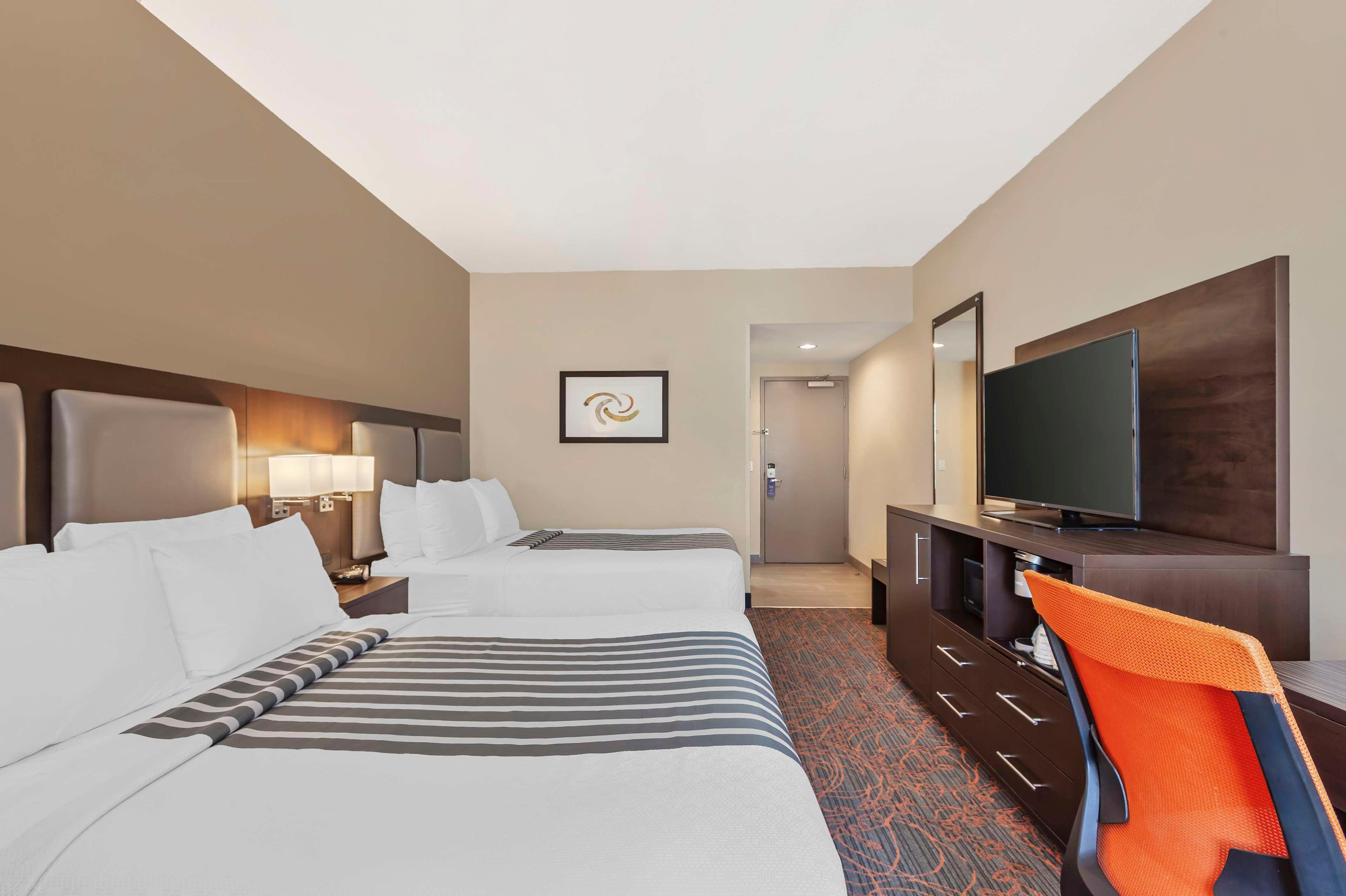 Double Two Queen Beds